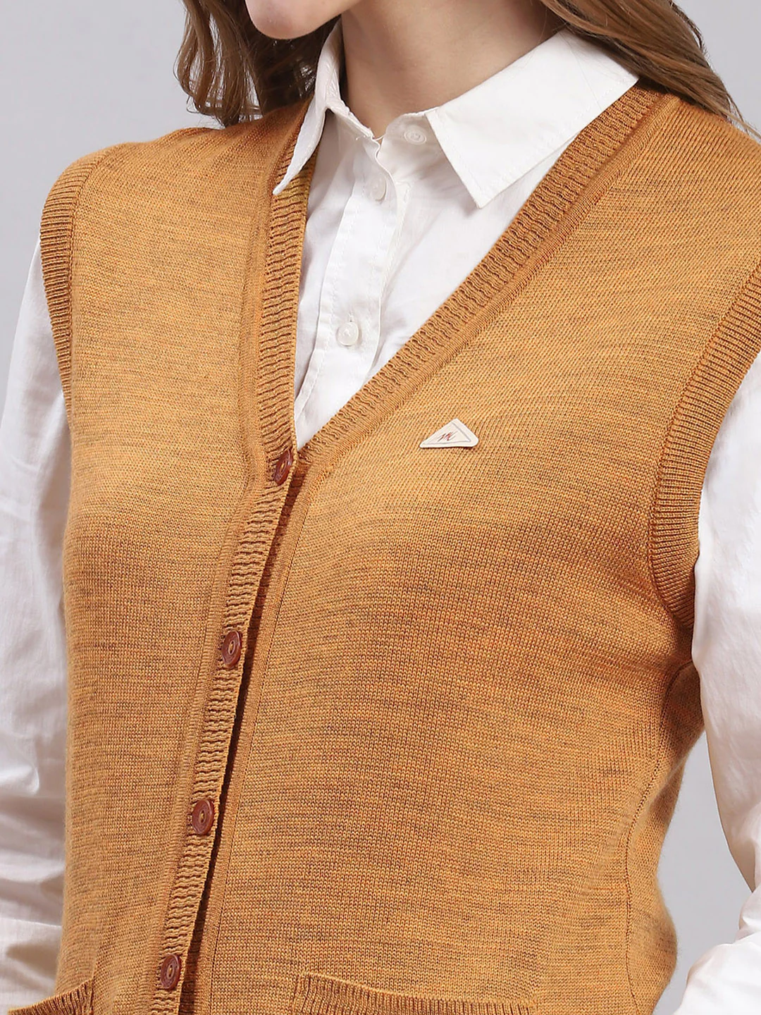 Women Brown Solid V Neck Sleeveless Cardigans - Image 6