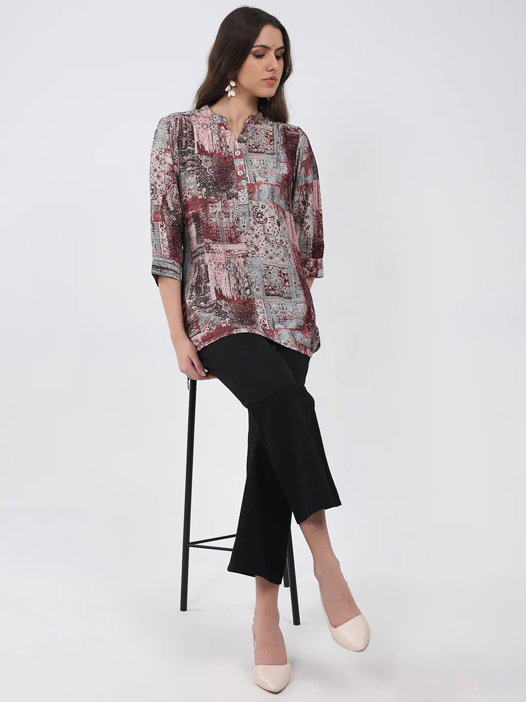 Women Burgundy Printed Round Neck 3/4th Sleeve Winter Kurti - Image 2