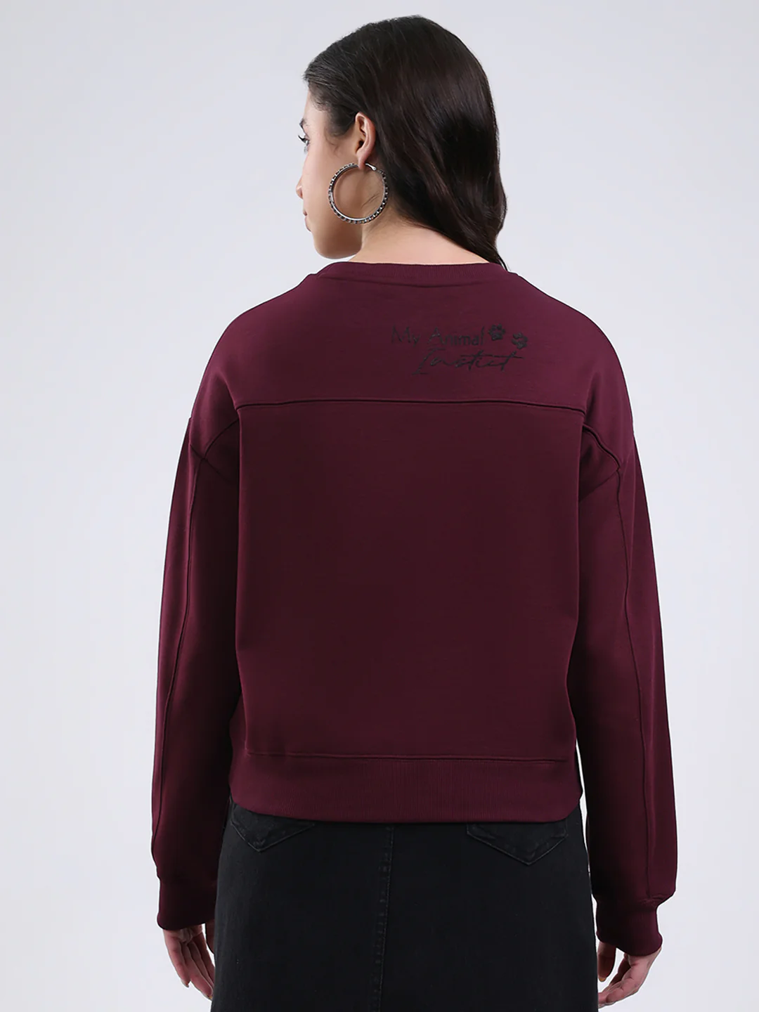 Women Burgundy Printed Round Neck Full Sleeve Sweatshirt - Image 5