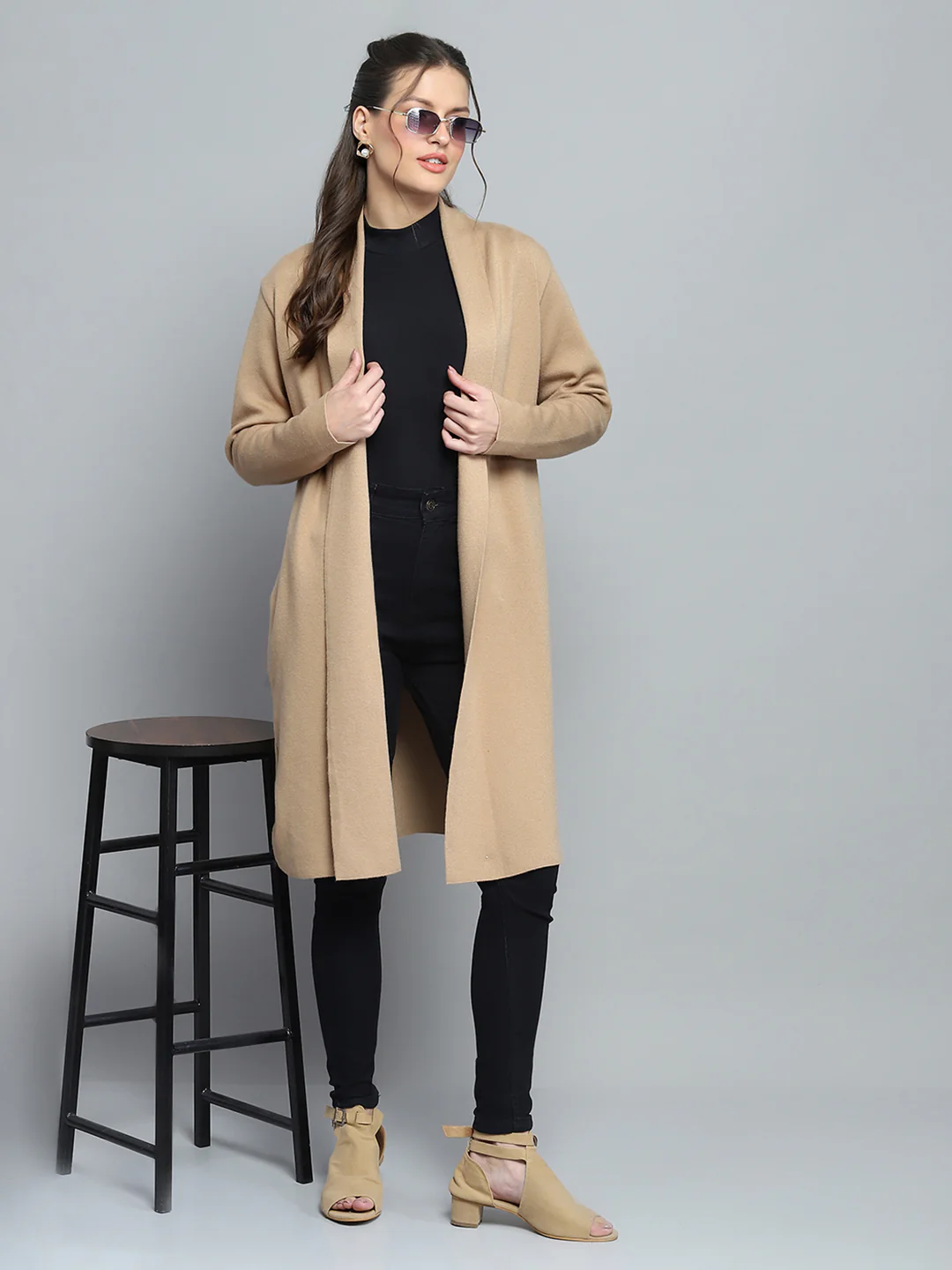 Women Camel Brown Solid Notch Lapel Collar Full Sleeve Cardigan - Image 2