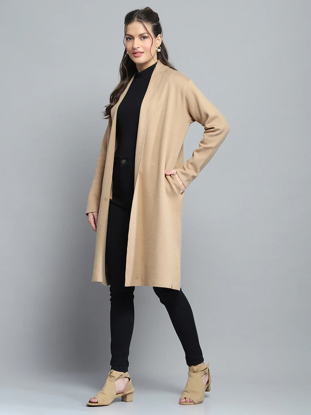 Women Camel Brown Solid Notch Lapel Collar Full Sleeve Cardigan - Image 3