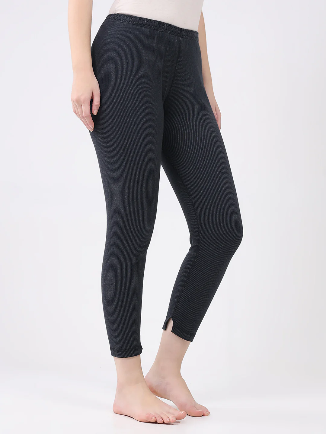 Women Charcoal Solid Thermal Lower - Image 4