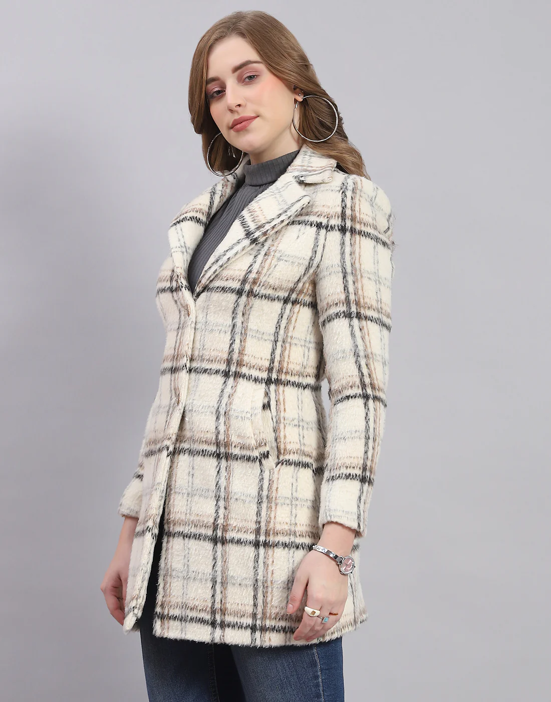 Women Cream Check Lapel Collar Full Sleeve Coat - Image 3