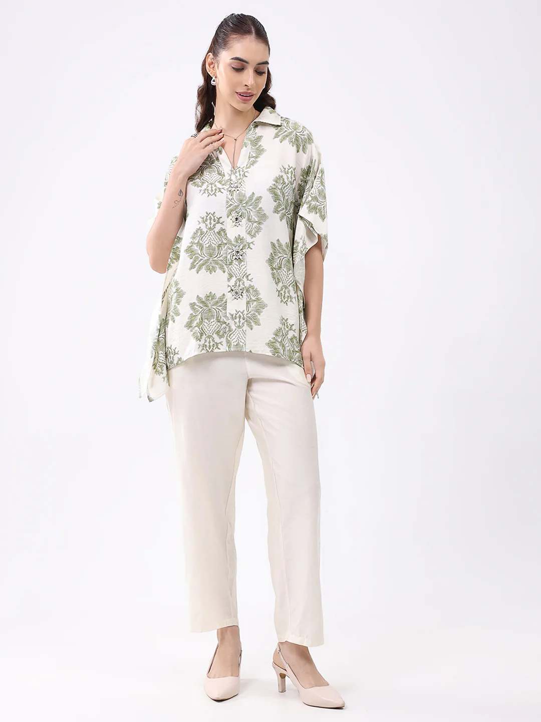 Women Cream Printed Collar 3/4th Sleeve Cords Set - Image 4