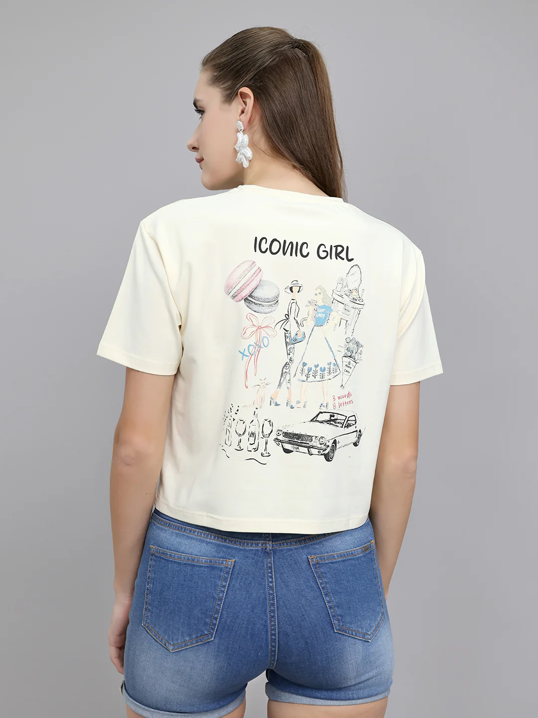 Women Cream Printed Round Neck Half Sleeve Top - Image 4