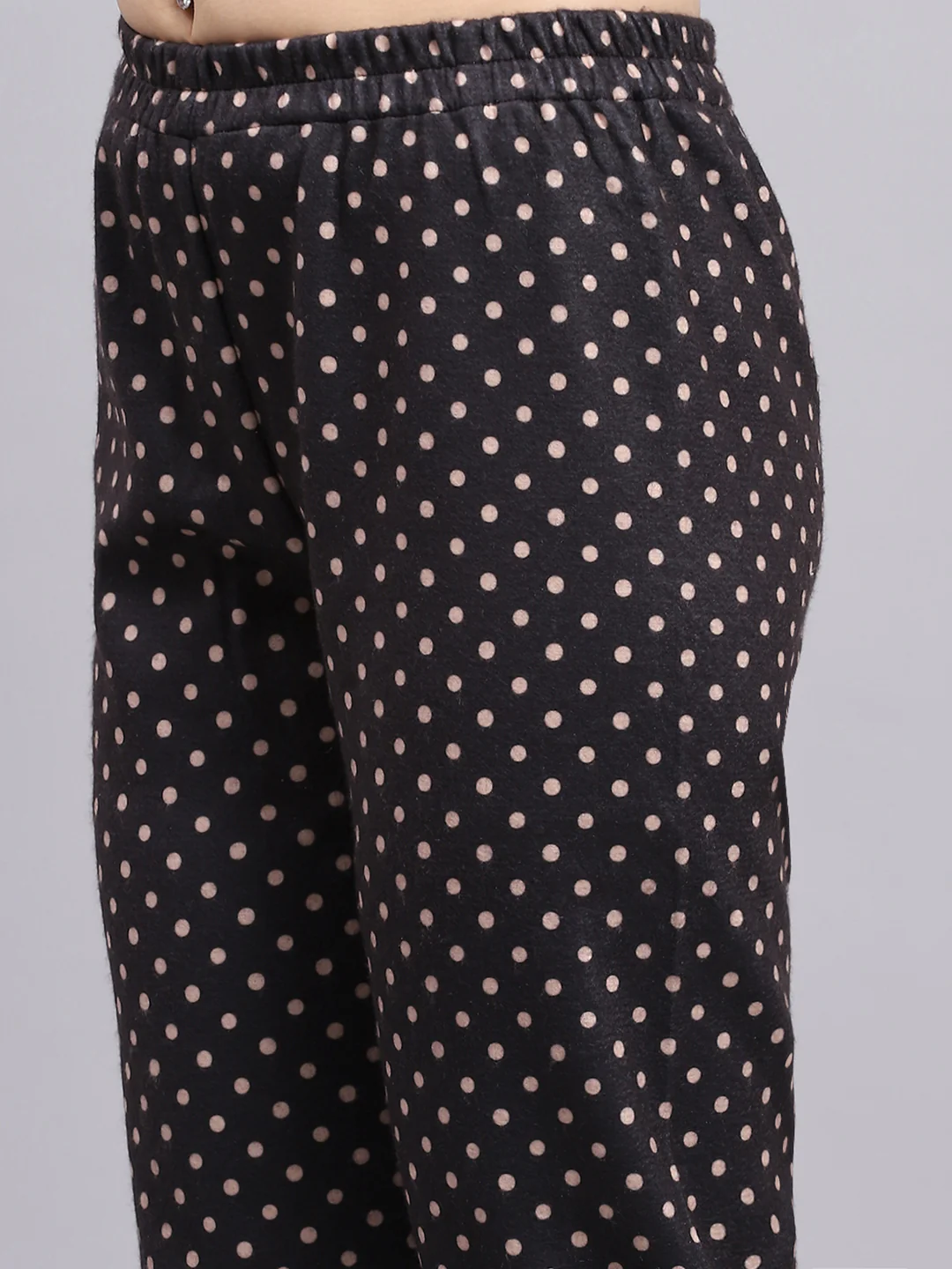 Women Cream Printed Round Neck 3/4th Sleeve Kurti Set for Winter - Image 8
