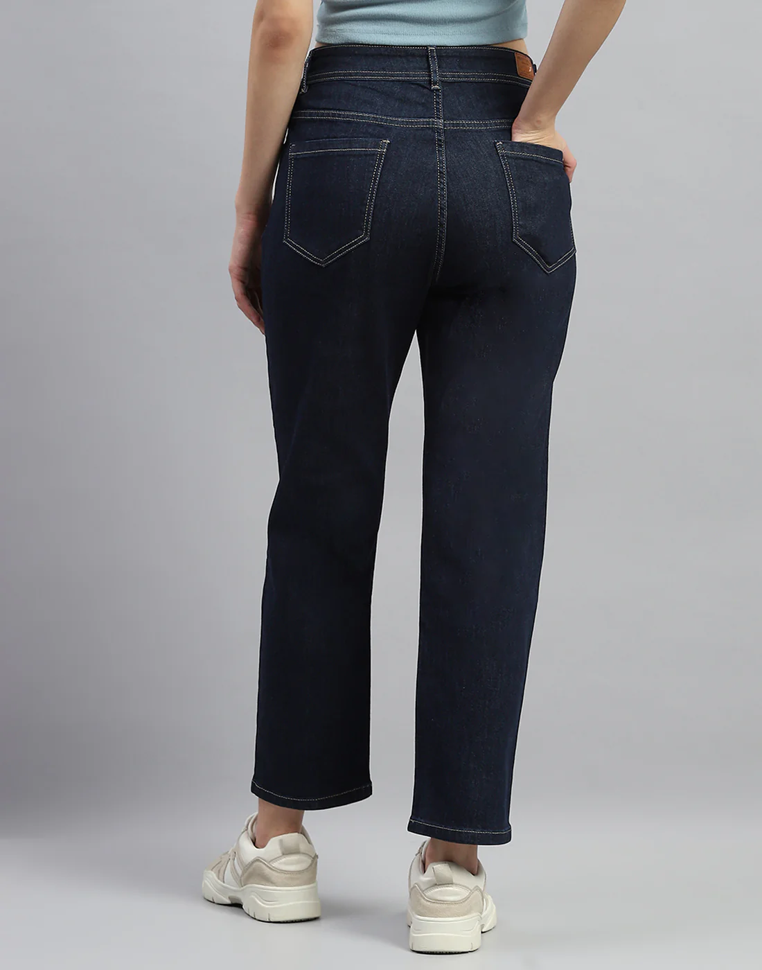 Women Dark Blue Solid Straight Fit Denim - Image 5