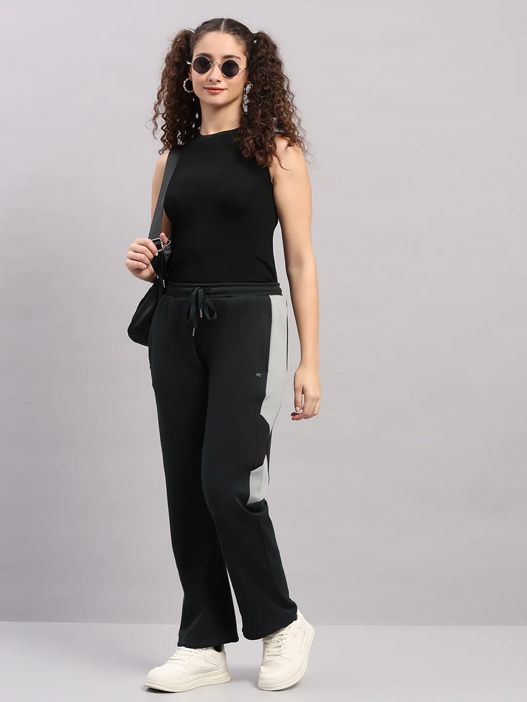 Women Dark Green Solid Regular Fit Winter Lower - Image 2