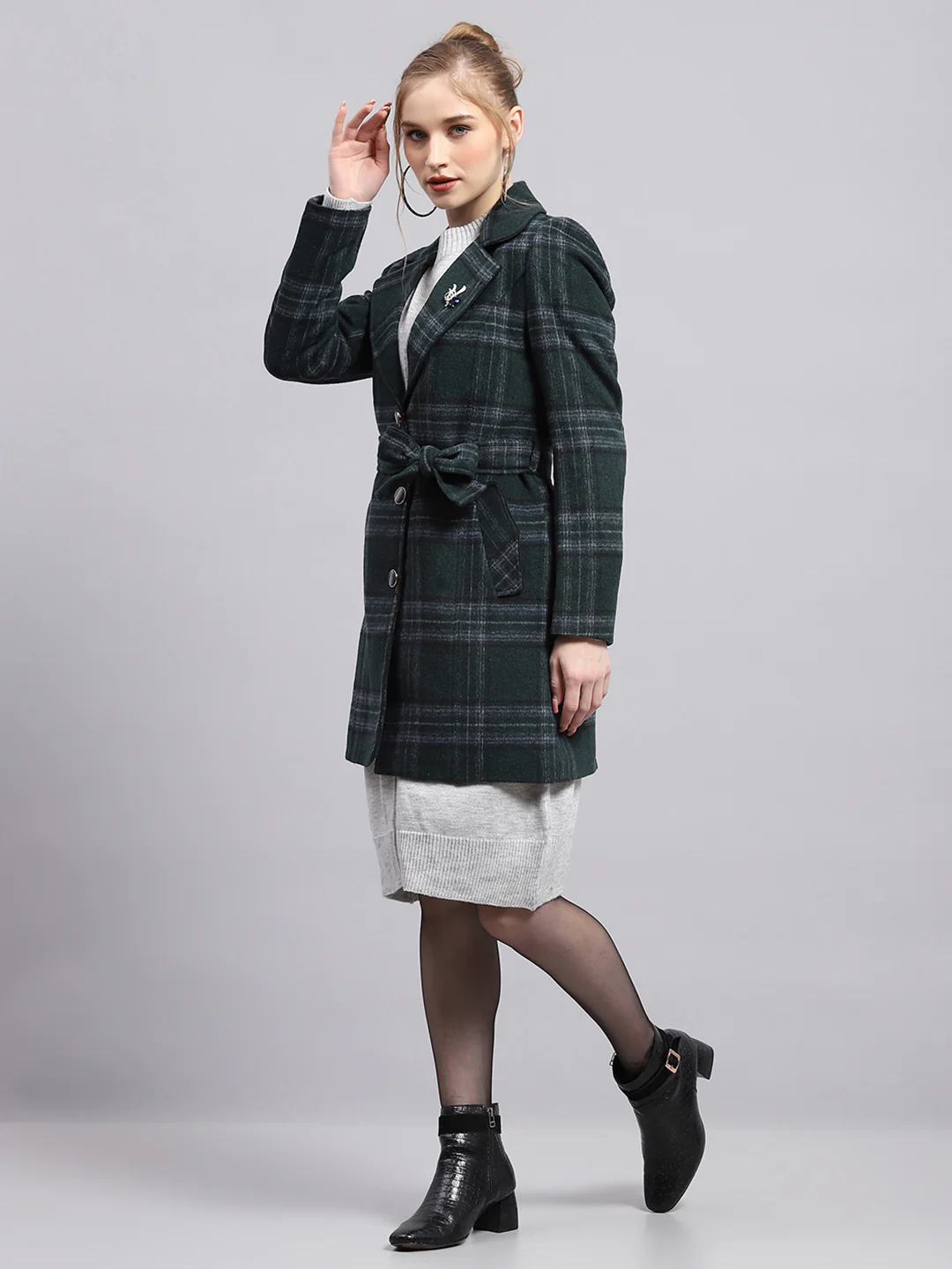 Women Green Check Collar Full Sleeve Coat - Image 3