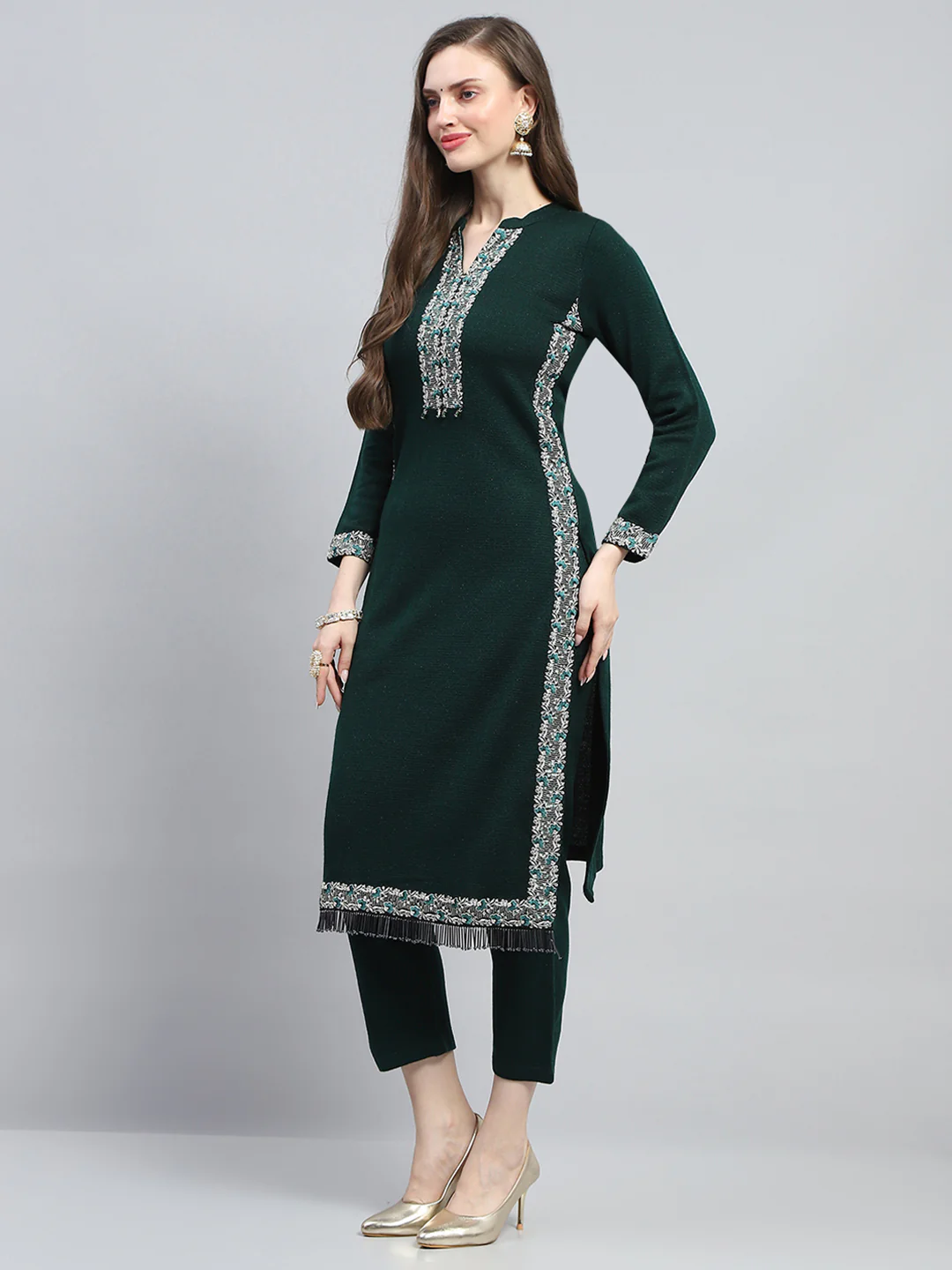 Women Green Embroidered Round Neck Full Sleeve Kurti Set for Winter - Image 3