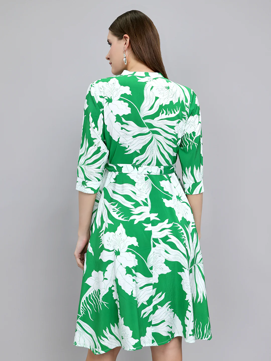 Women Green Floral Print Henley Neck 3/4th Sleeve Tunic - Image 4