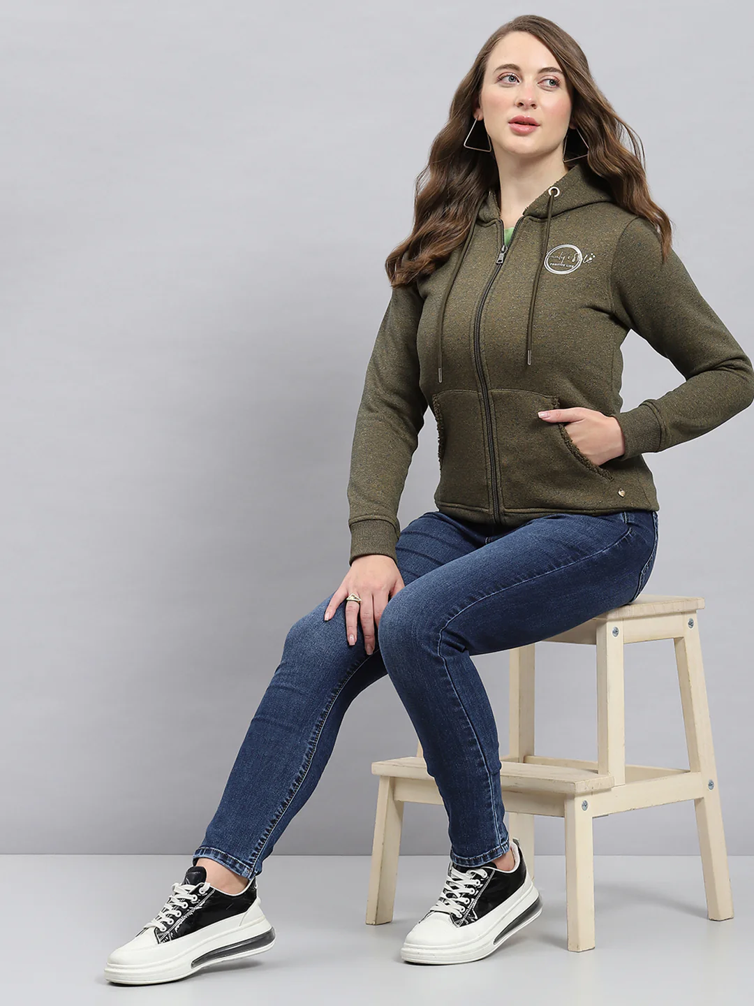 Women Green Jaquard Hooded Full Sleeve Sweatshirt - Image 2