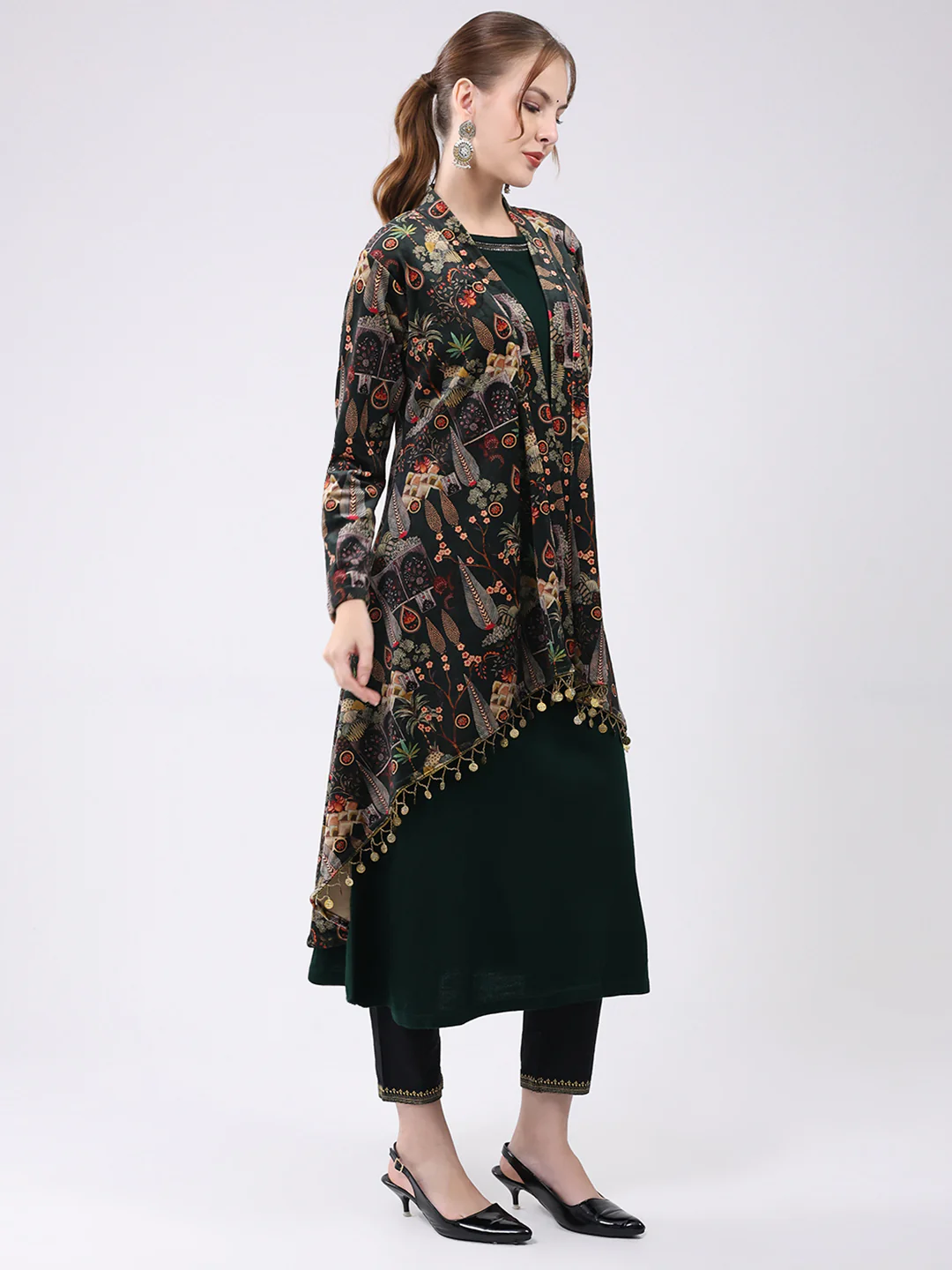 Women Green Printed Round Neck Sleeveless Kurti with Shrug (2 Pc set) - Image 4