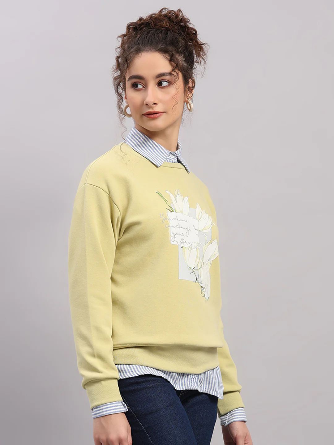 Women Green Printed Round Neck Full Sleeve Sweatshirt - Image 4