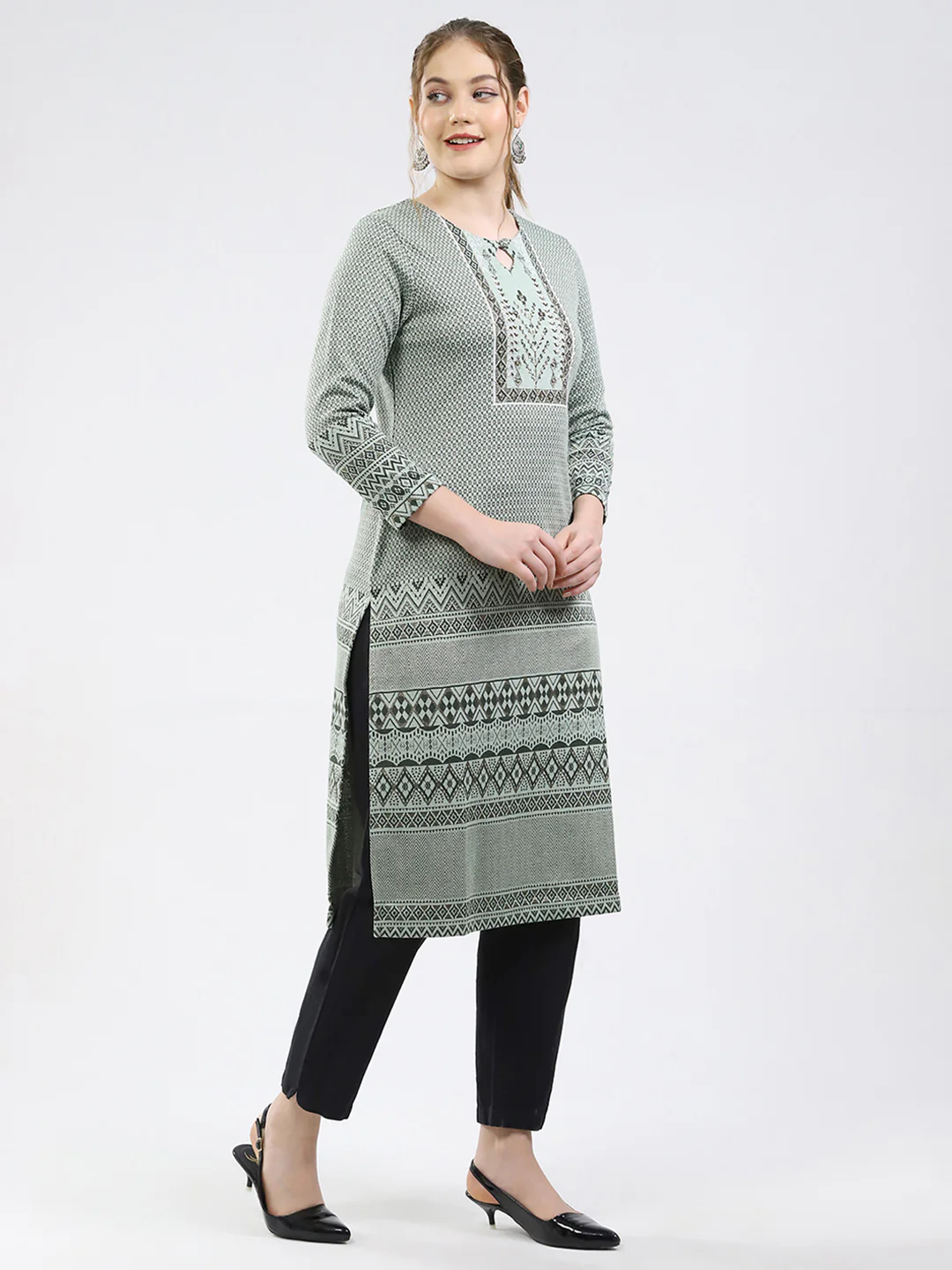 Women Green Printed Round Neck Full Sleeve Winter Kurti - Image 4