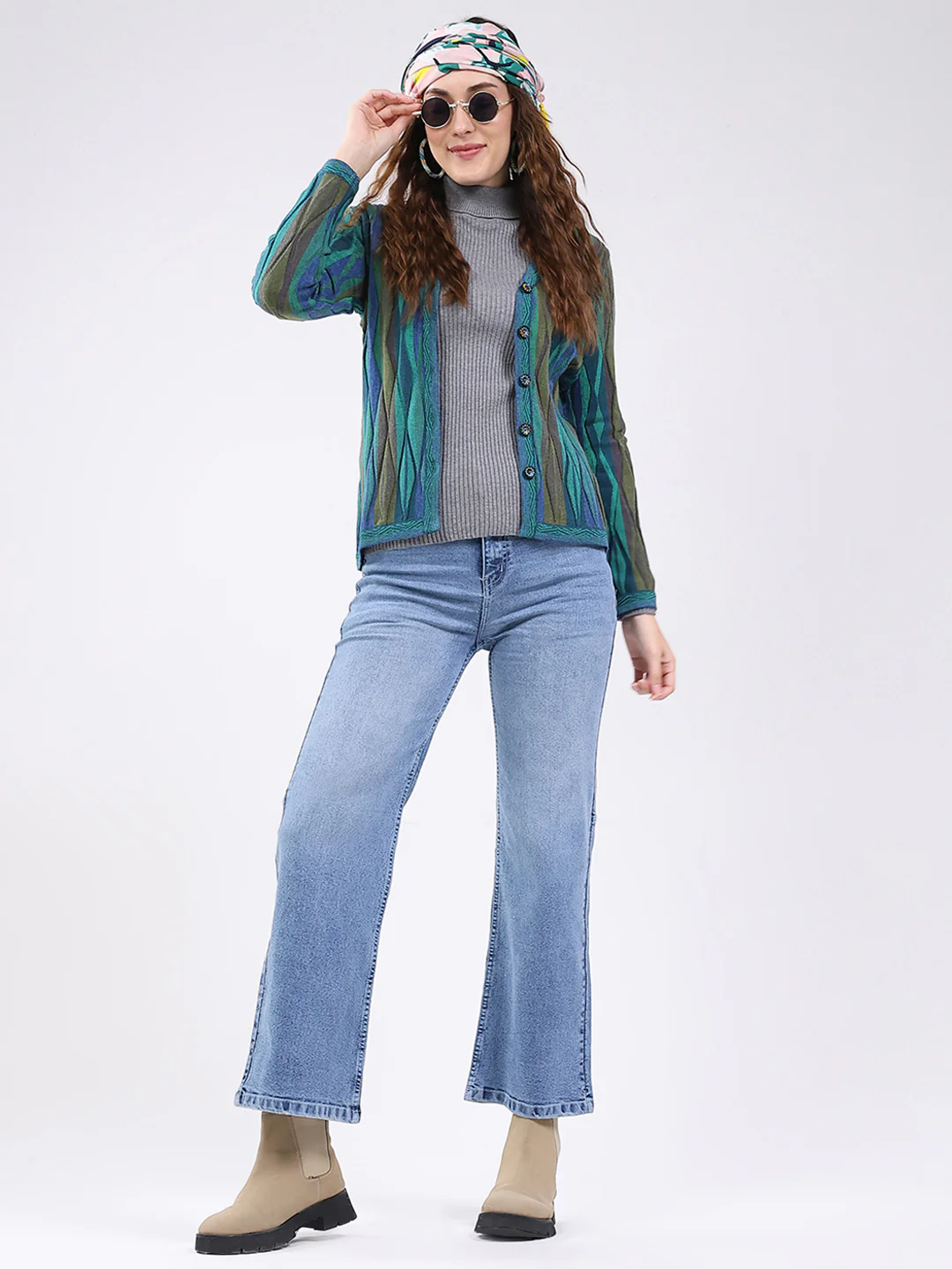Women Green Printed V Neck Full Sleeve Cardigan - Image 2