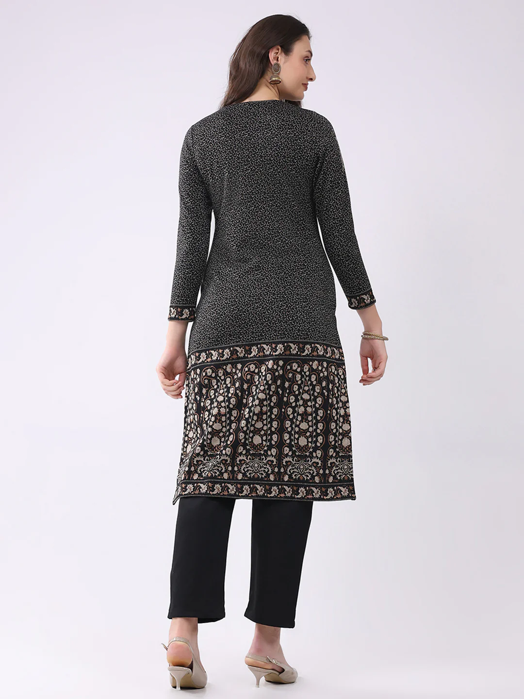 Women Green Printed V Neck Full Sleeve Kurti Set for Winter - Image 5