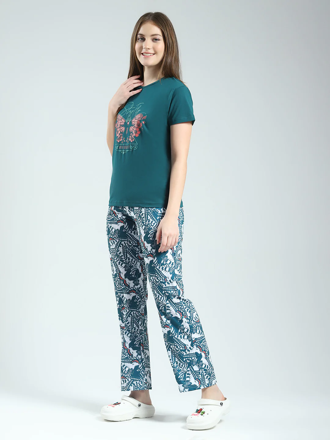 Women Green Printed Round Neck Half Sleeve Lower Set - Image 3