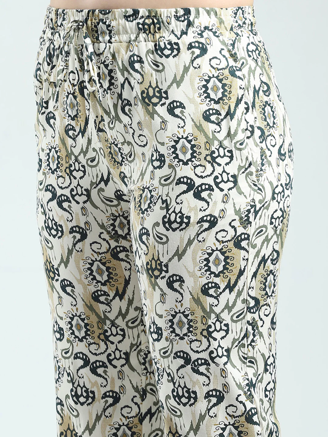 Women Green Printed Round Neck Half Sleeve Lower Set - Image 8