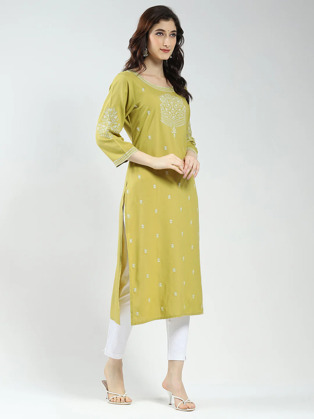 Women Green Self Design Round Neck 3/4th Sleeve Kurti - Image 6