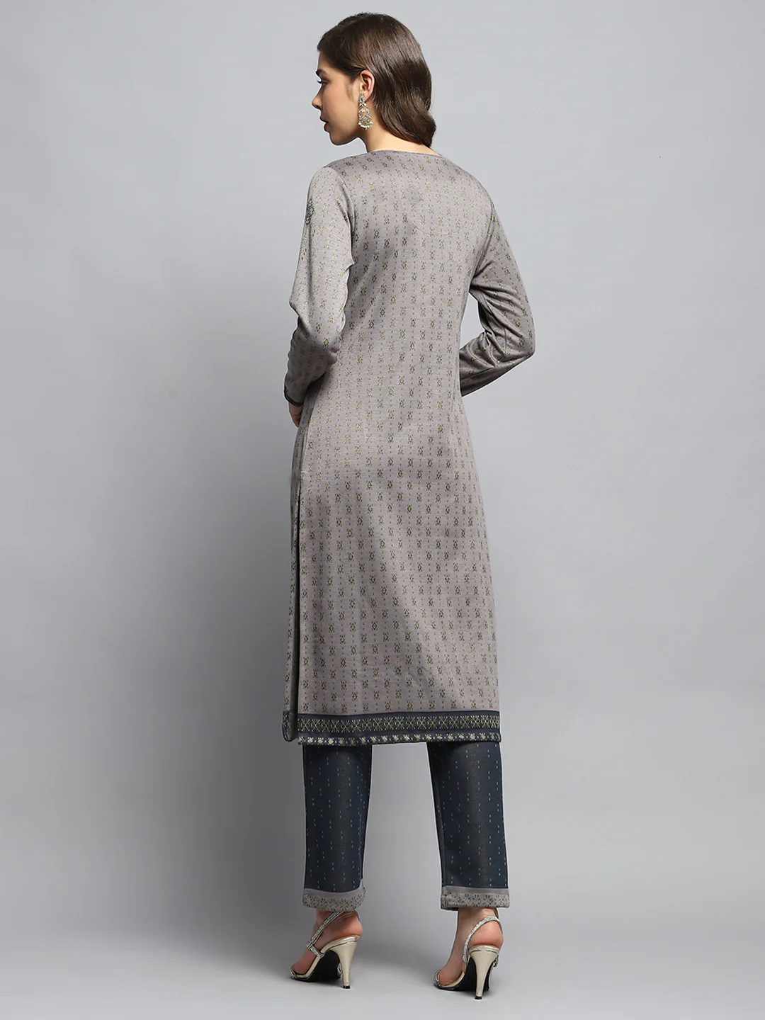 Women Green Self Design Round Neck Full Sleeve Kurti Set - Image 2