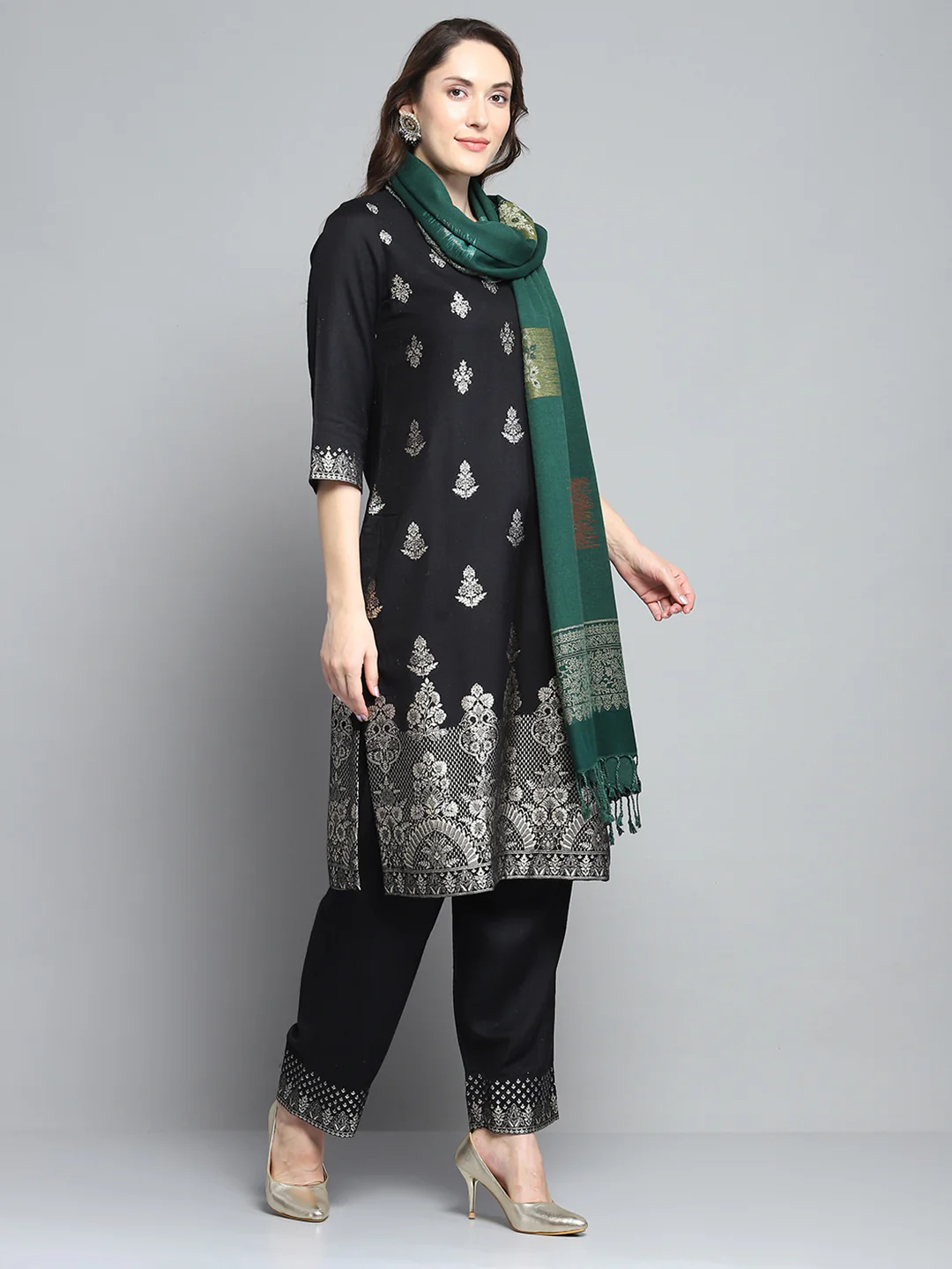 Women Green Self Design Stole - Image 4
