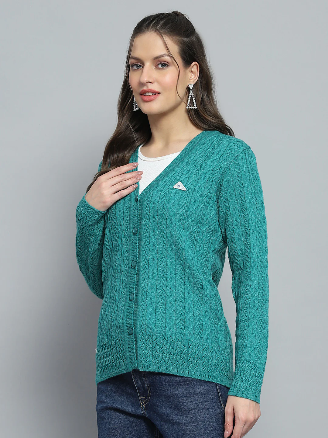 Women Green Self Design V Neck Full Sleeve Cardigan - Image 3