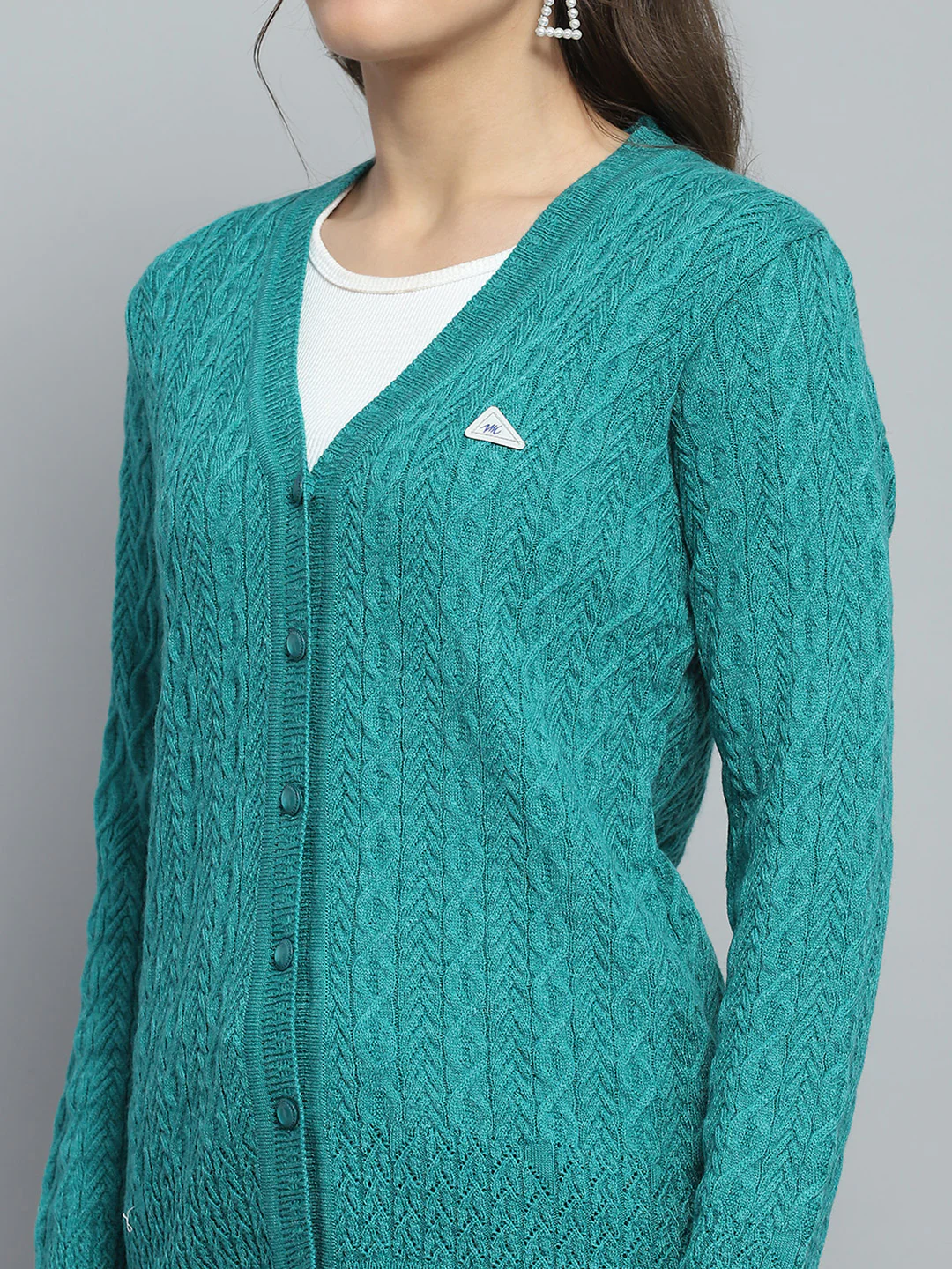 Women Green Self Design V Neck Full Sleeve Cardigan - Image 7
