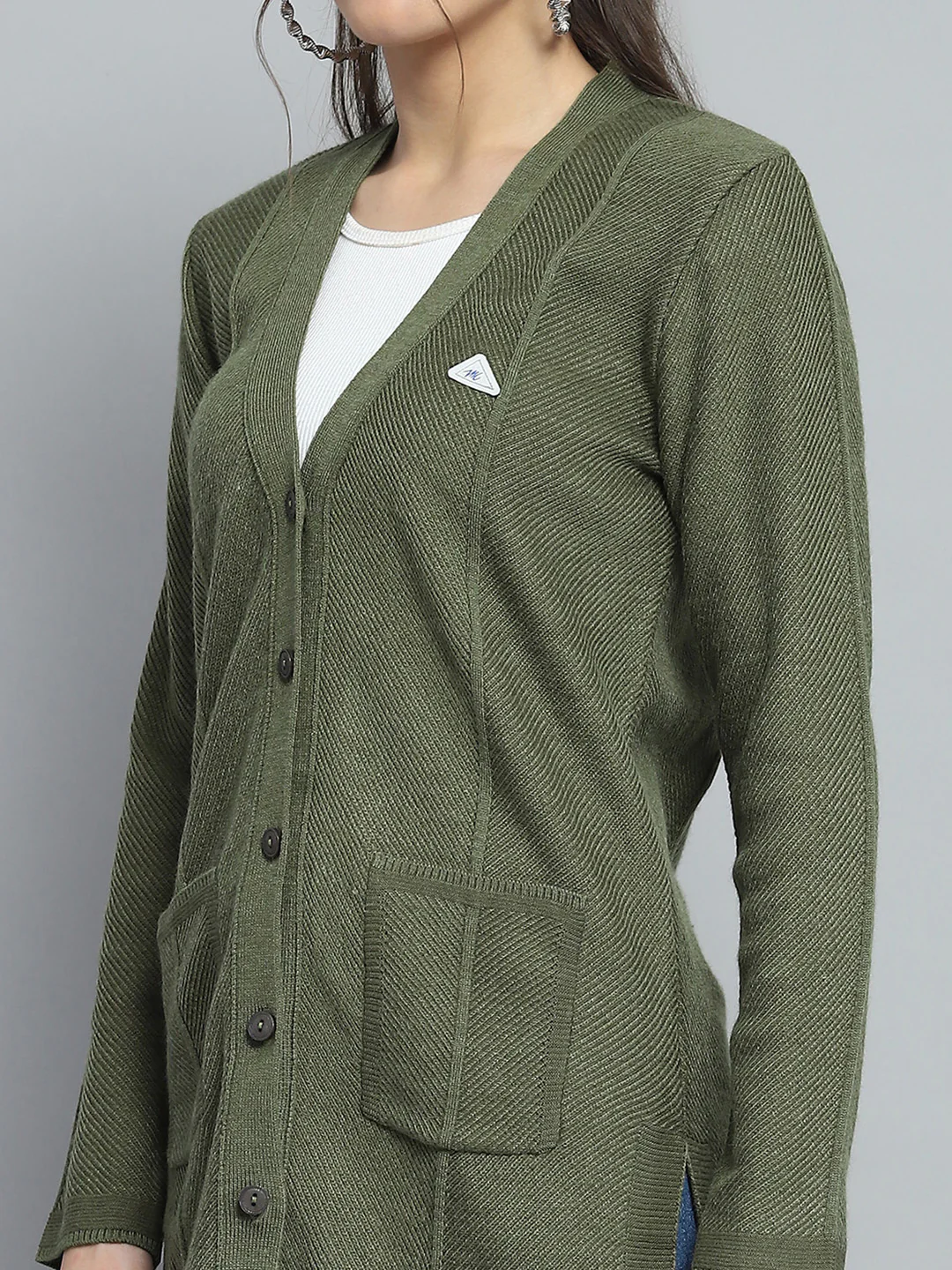 Women Green Self Design V Neck Full Sleeve Cardigan - Image 7