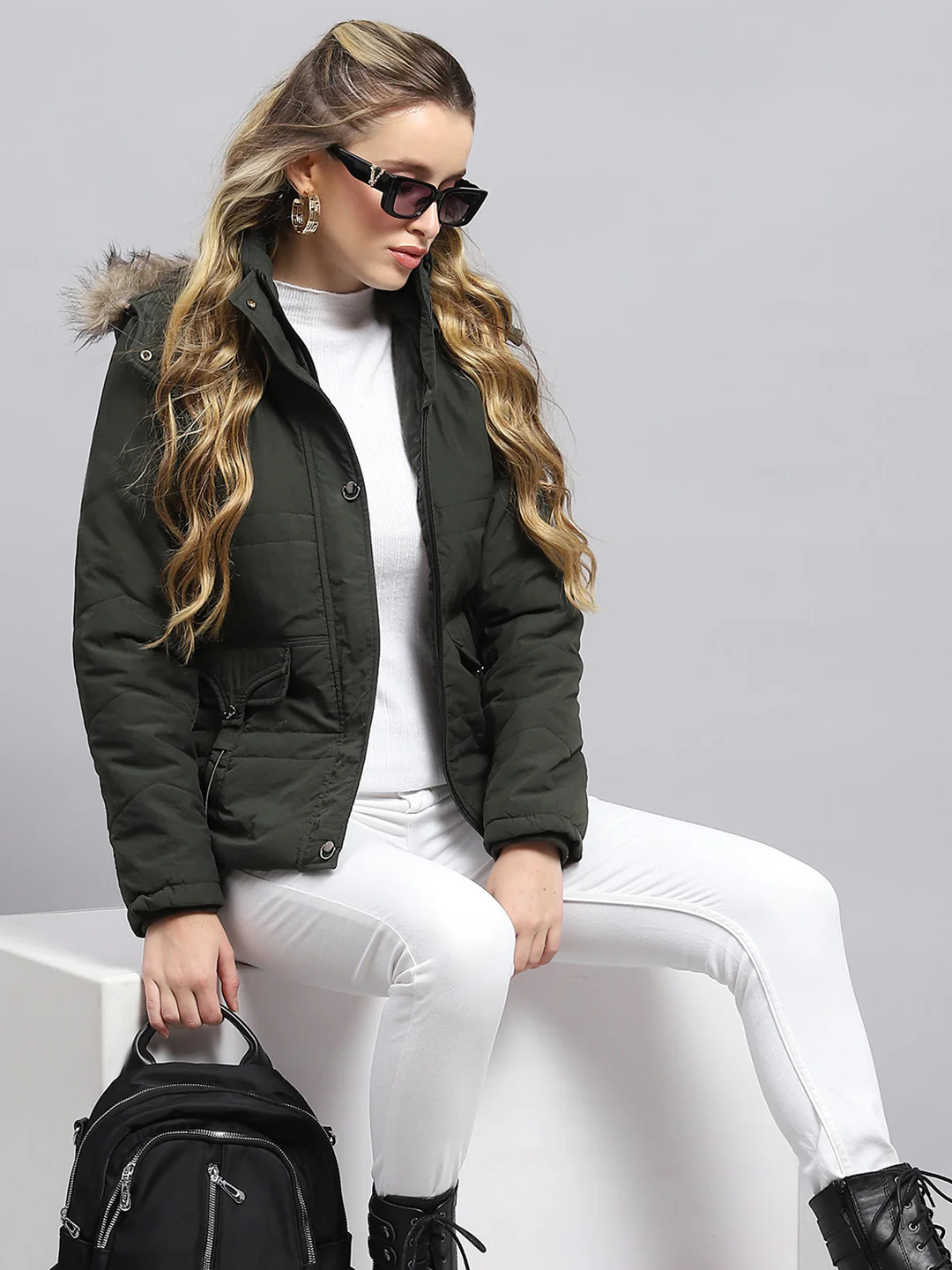 Women Green Solid Detachable Hood Full Sleeve Jacket - Image 6