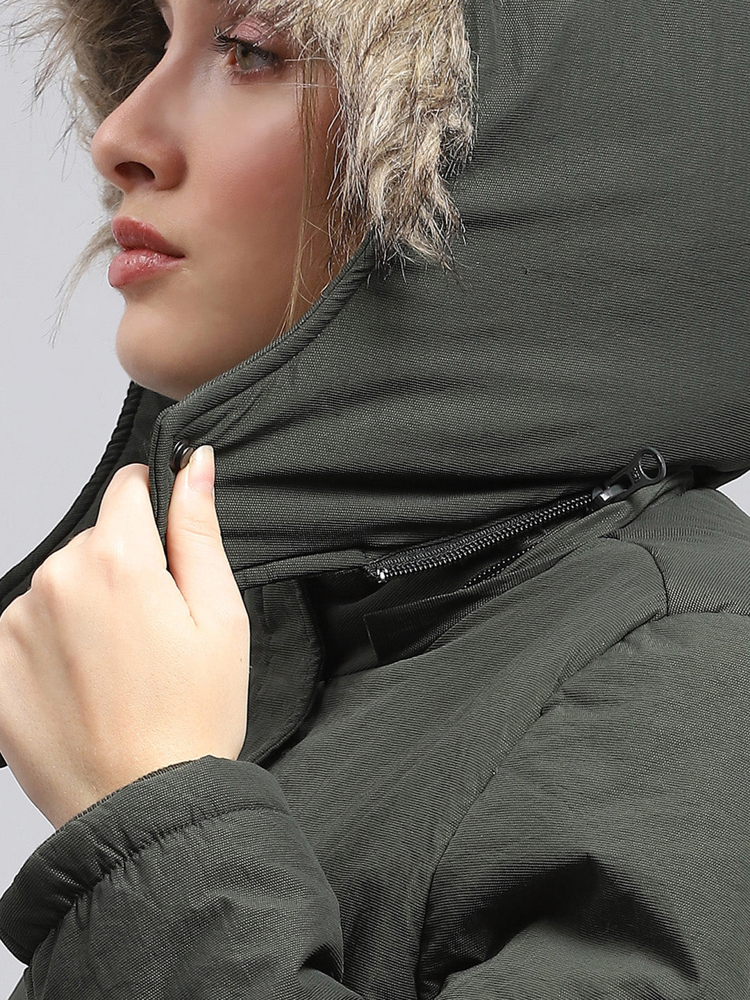 Women Green Solid Detachable Hood Full Sleeve Jacket - Image 8