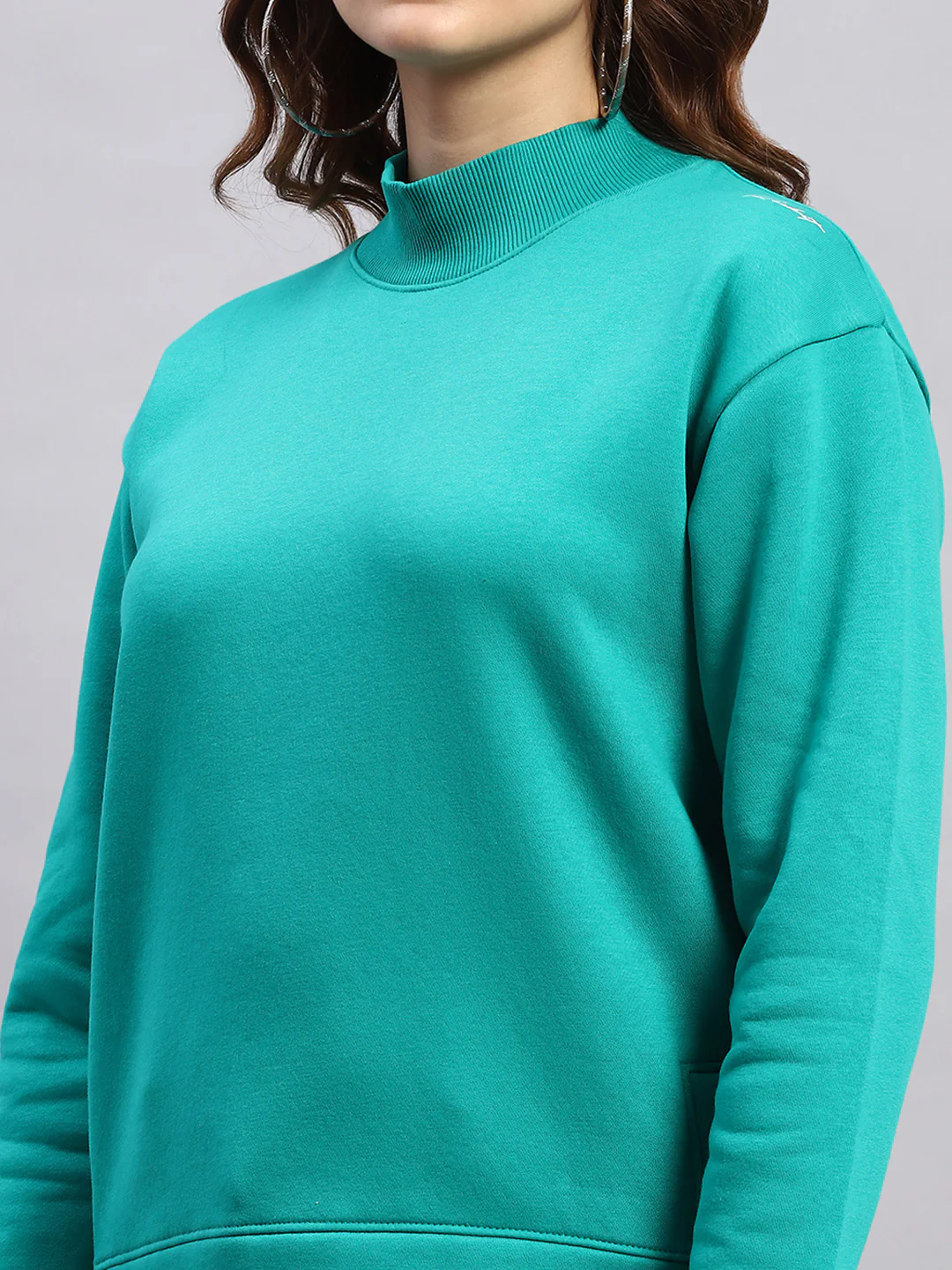 Rock.it Women Green Solid High Neck Full Sleeve Sweatshirt - Image 7
