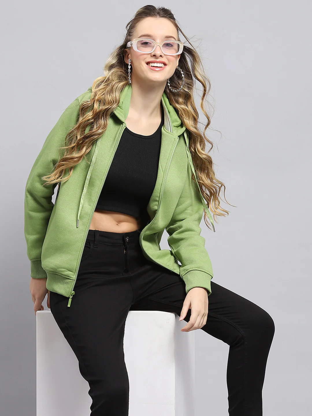 Women Green Solid Hooded Full Sleeve Sweatshirt - Image 6