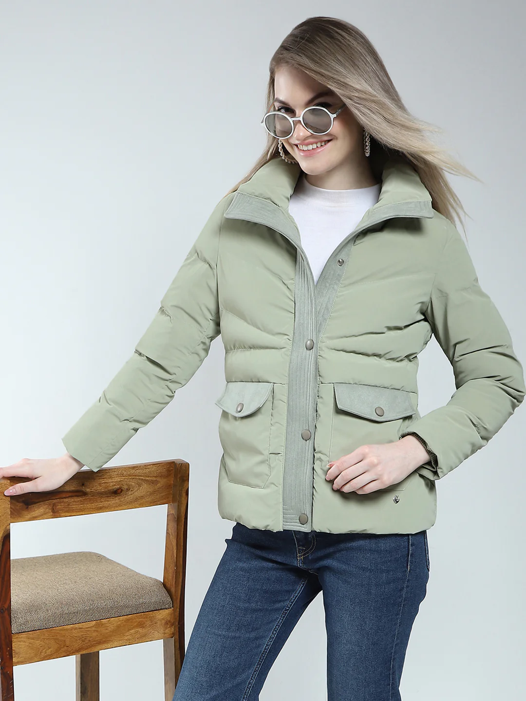 Women Green Solid Mock Neck Full Sleeve Jacket - Image 6