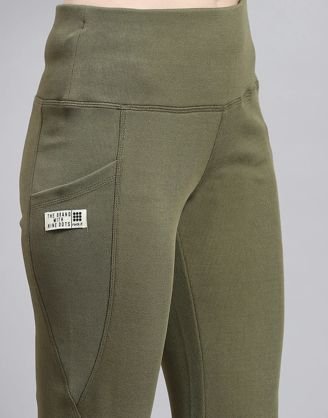 Rock.it Women Green Solid Regular Fit Legging - Image 6