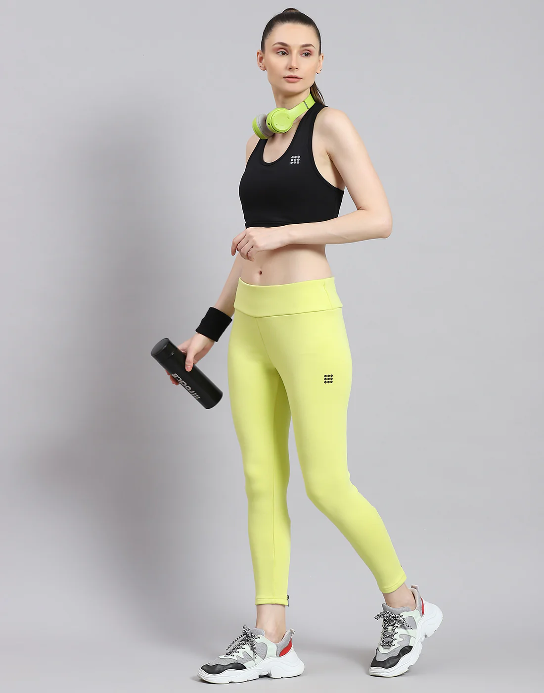 Rock.it Women Green Solid Regular Fit Legging - Image 2