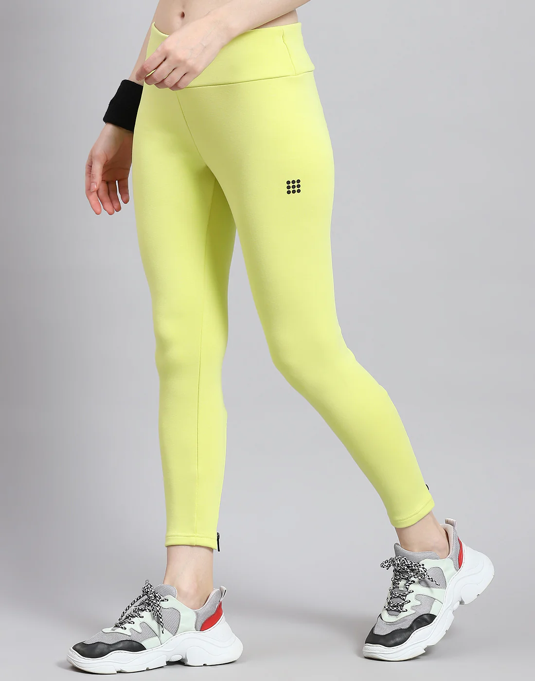 Rock.it Women Green Solid Regular Fit Legging - Image 3