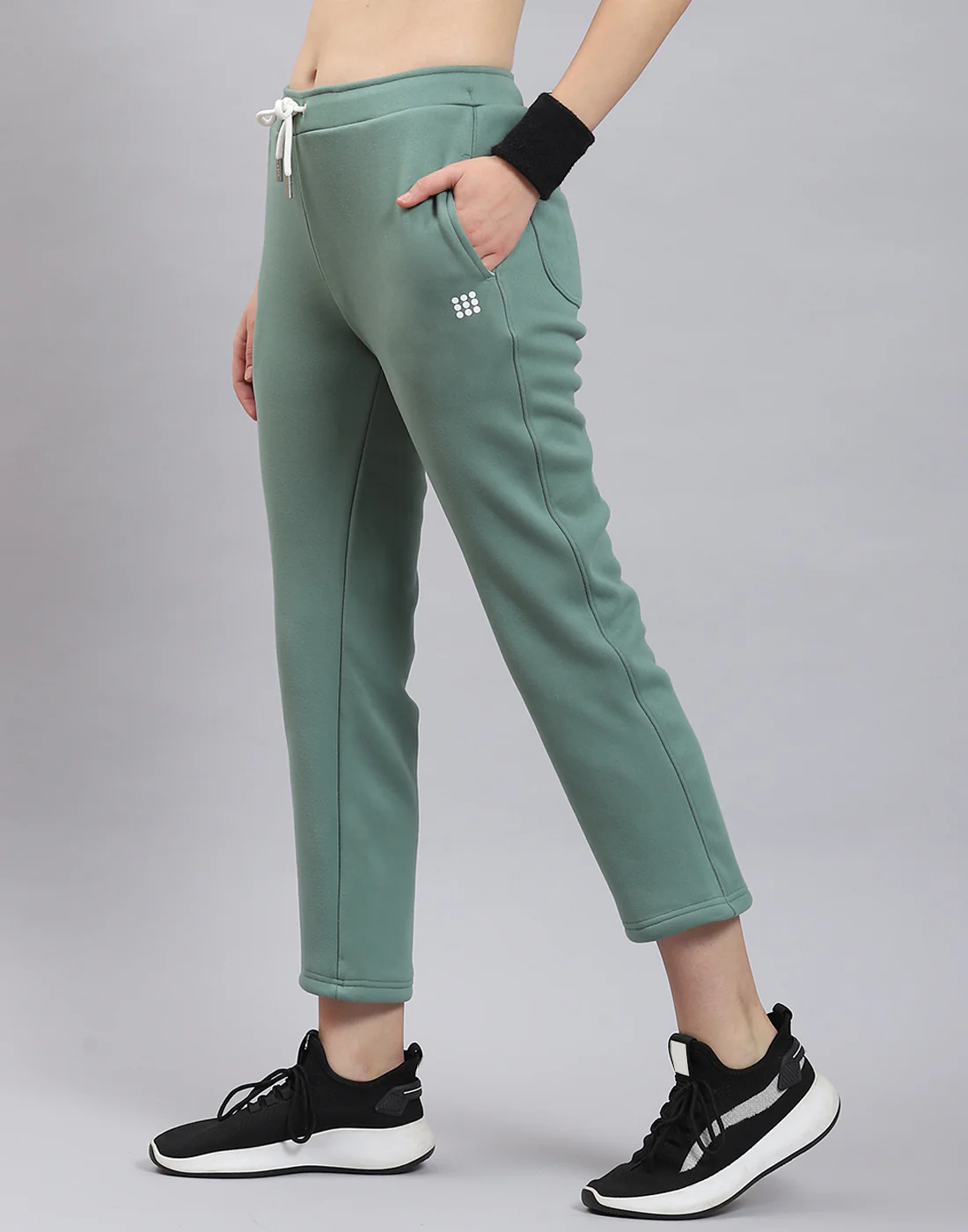 Rock.it Women Green Solid Regular Fit Winter Lower - Image 3