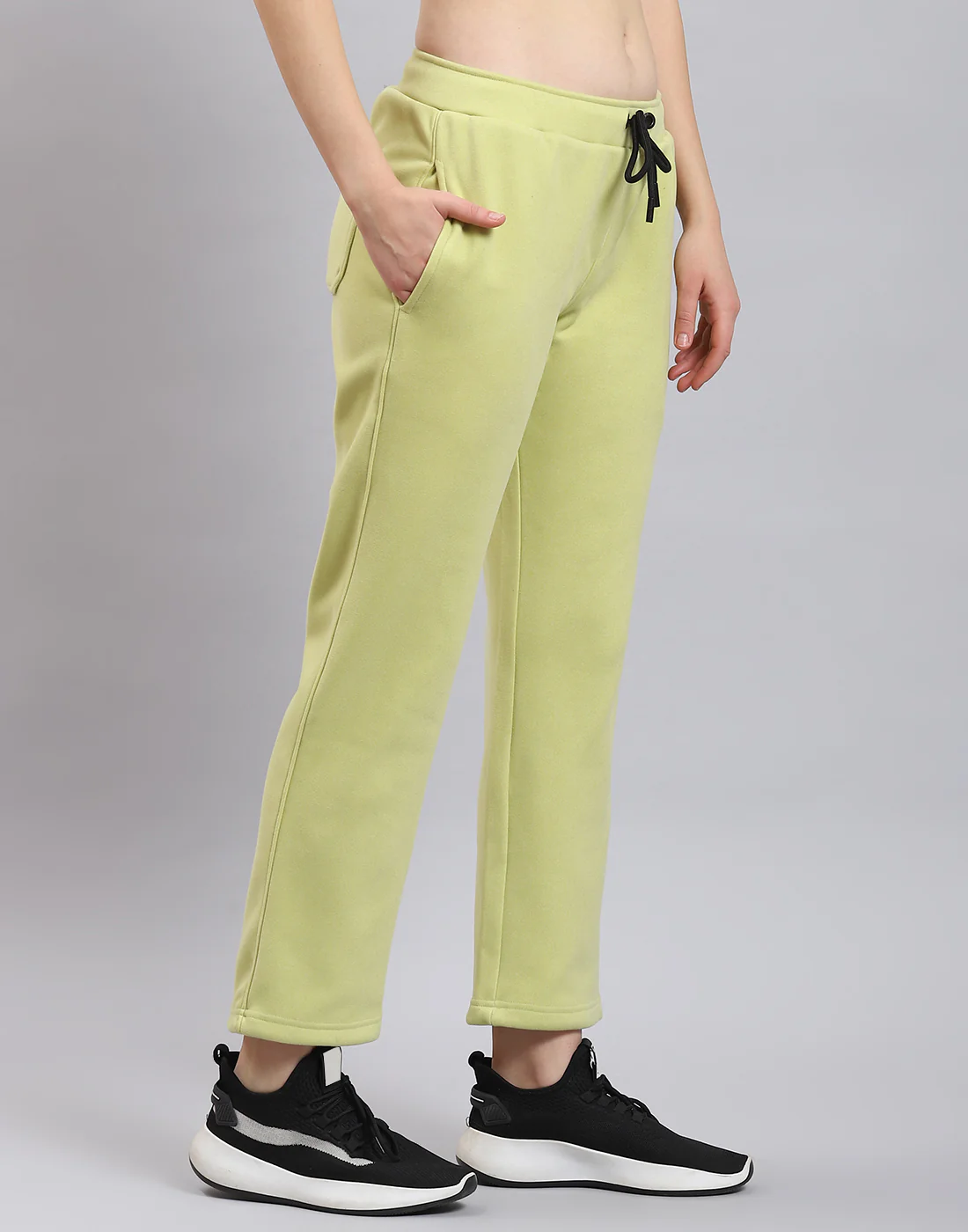Rock.it Women Green Solid Regular Fit Winter Lower - Image 4