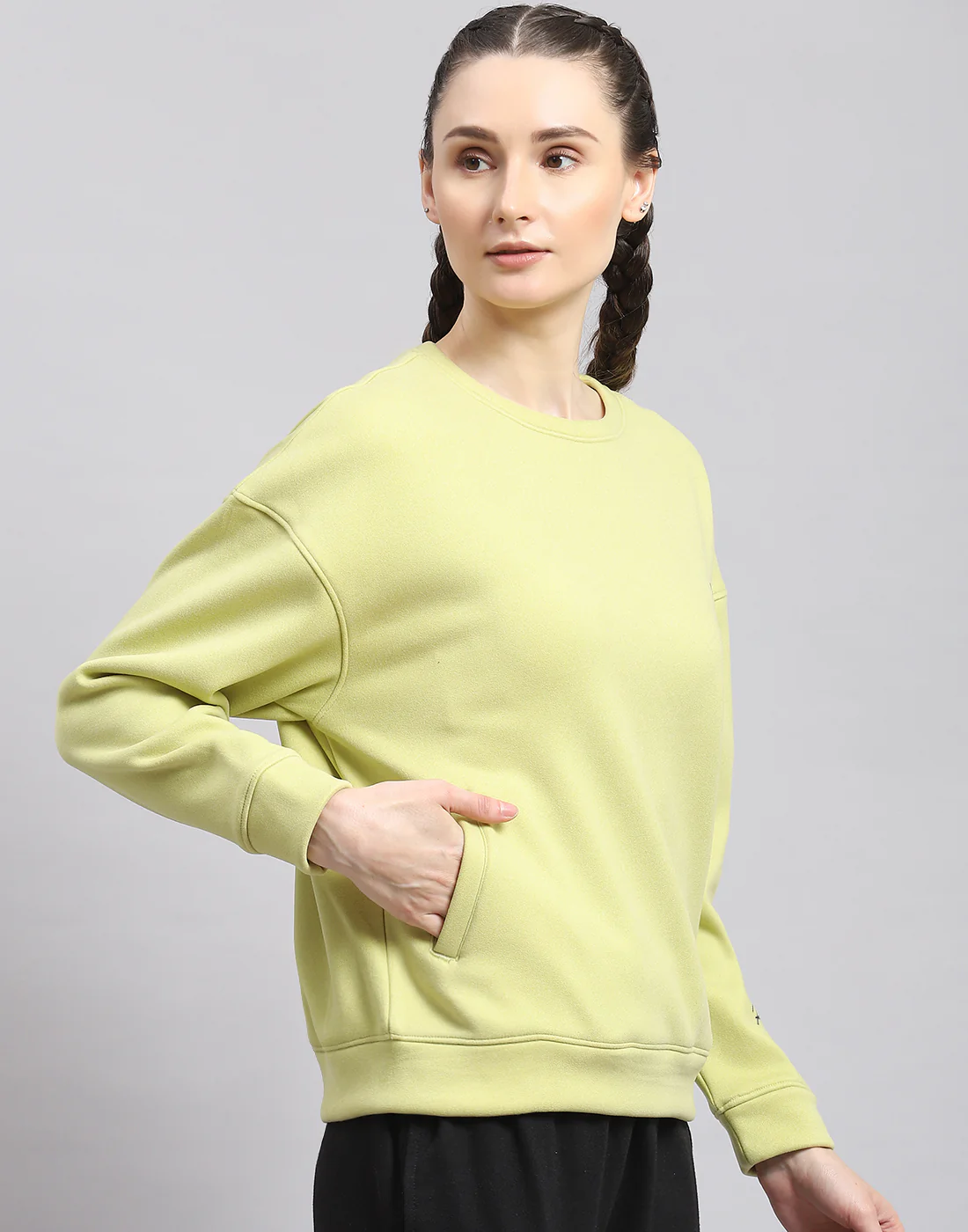 Rock.it Women Green Solid Round Neck Full Sleeve Sweatshirt - Image 4