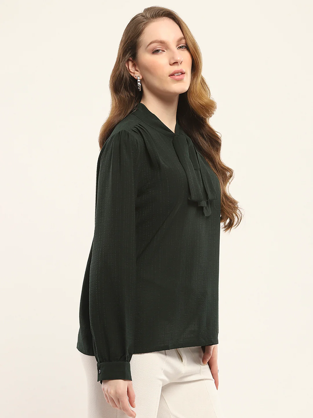 Women Green Solid Round Neck Full Sleeve Winte Top - Image 4