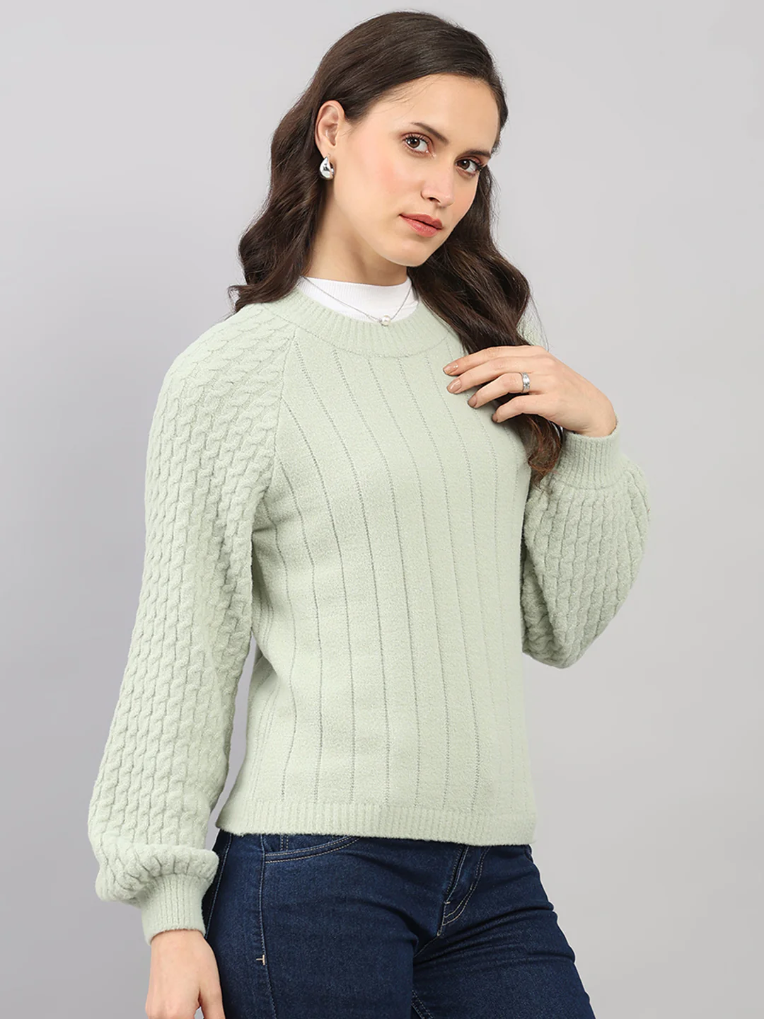Women Green Solid Round Neck Full Sleeve Winter Top - Image 4