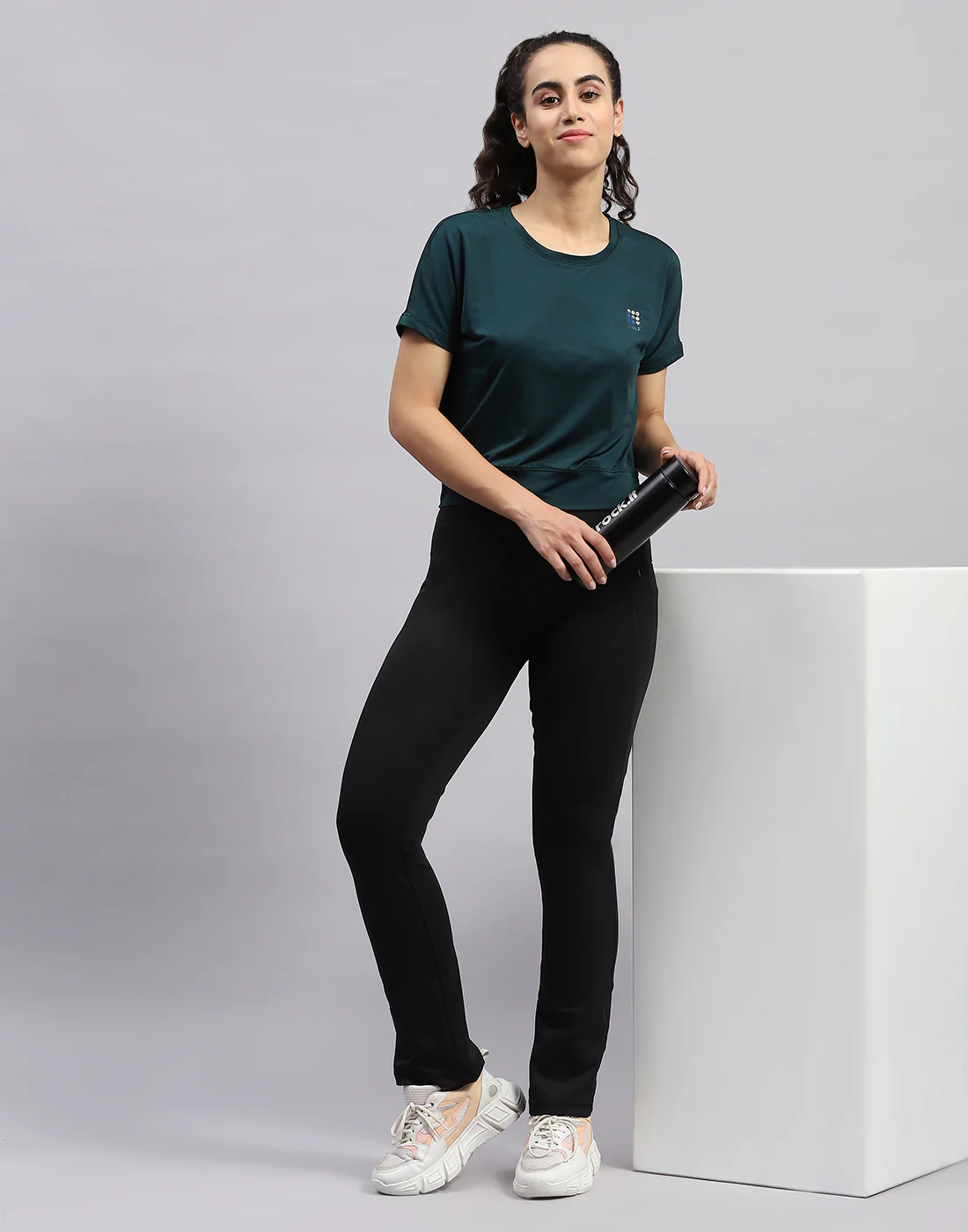 Rock.it Women Green Solid Round Neck Half Sleeve Top - Image 2