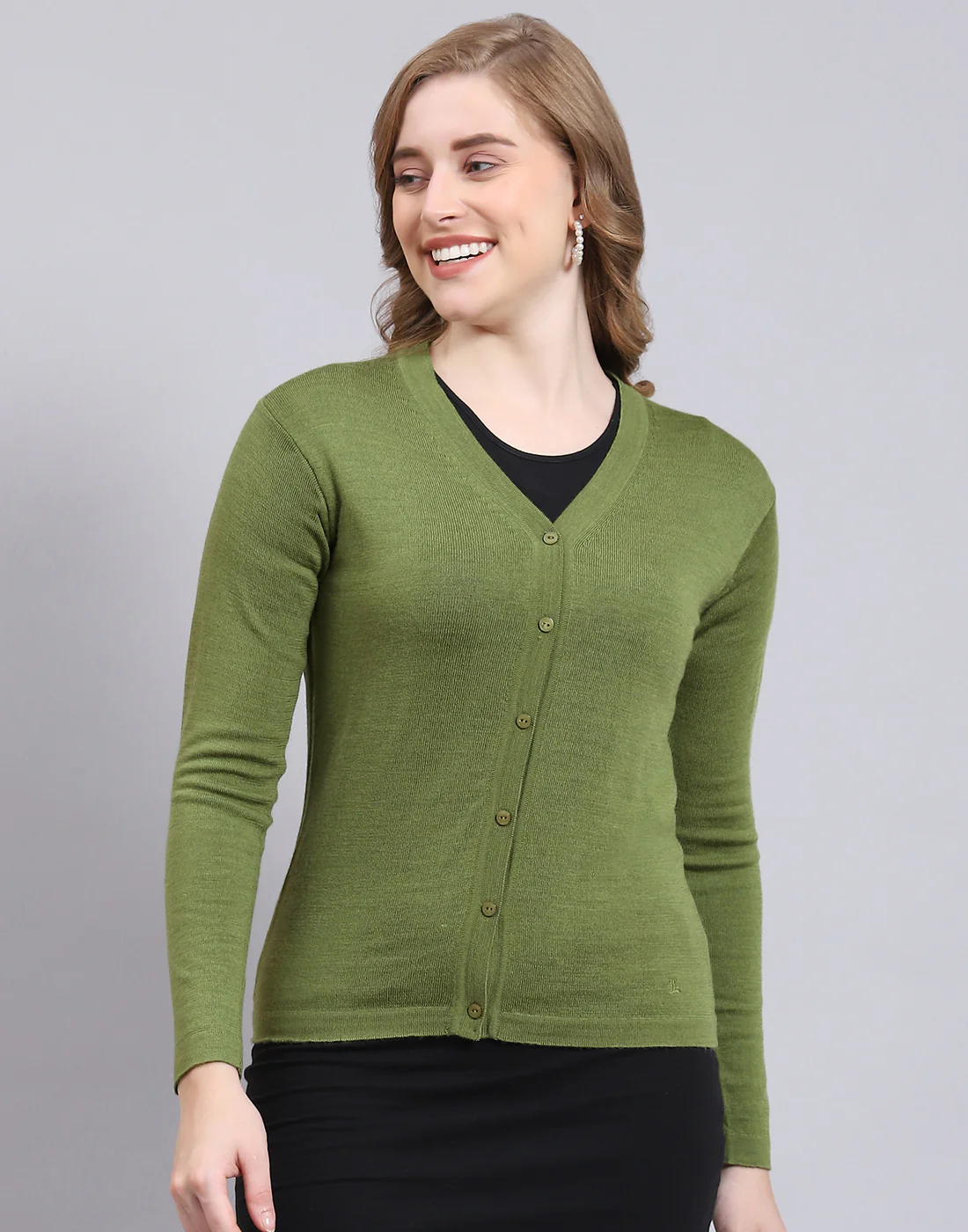 Women Green Solid V Neck Full Sleeve Cardigan - Image 2