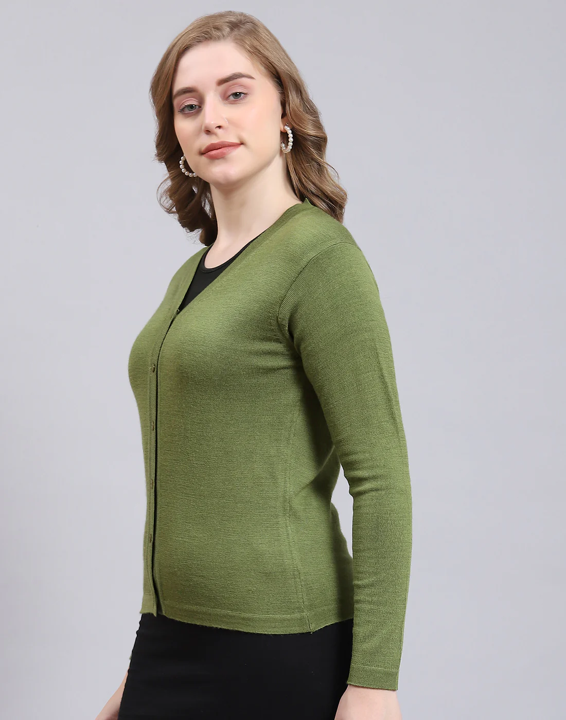 Women Green Solid V Neck Full Sleeve Cardigan - Image 3
