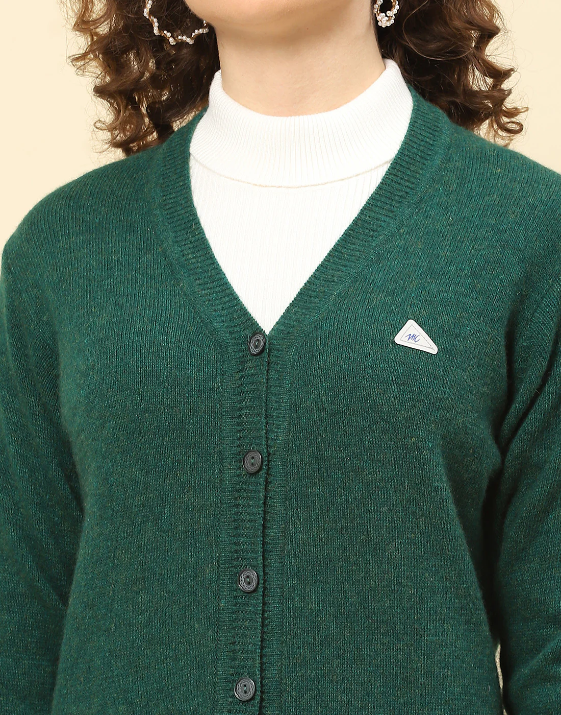 Women Green Solid V Neck Full Sleeve Cardigan - Image 6