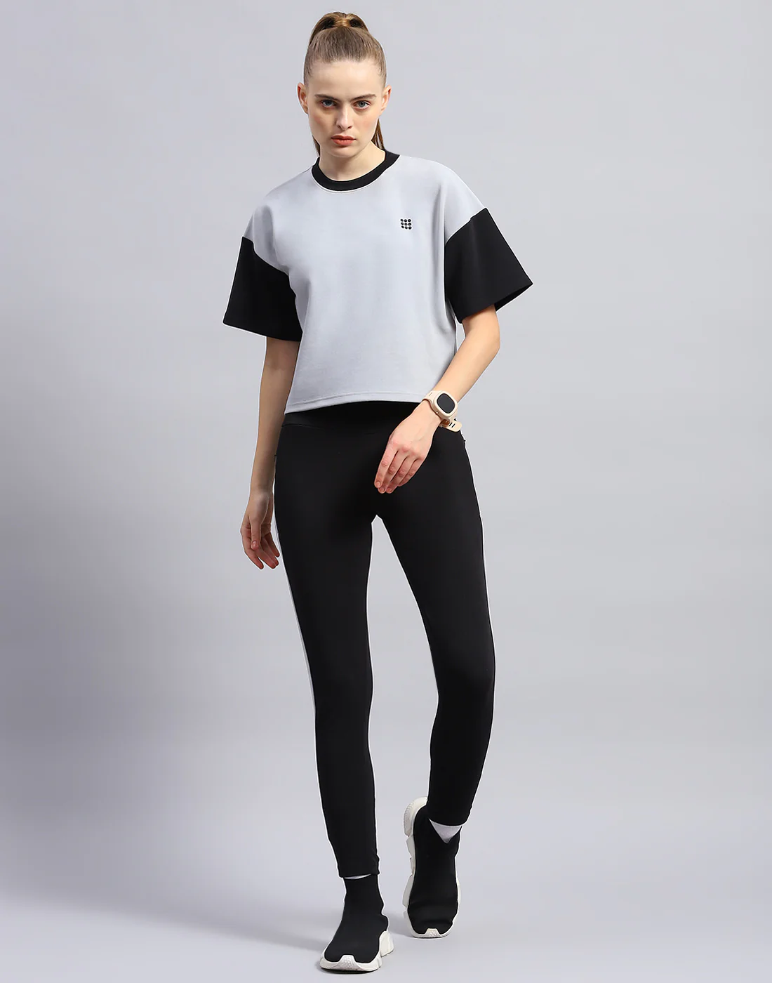 Rock.it Women Grey & Black Solid Round Neck Half Sleeve Cords Set - Image 2