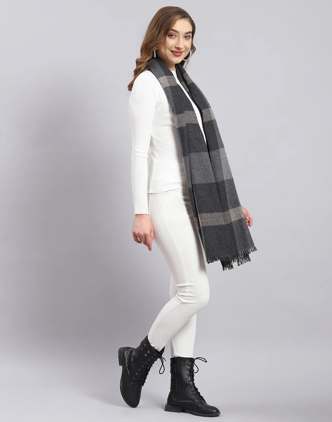 Women Grey Check Stole - Image 5