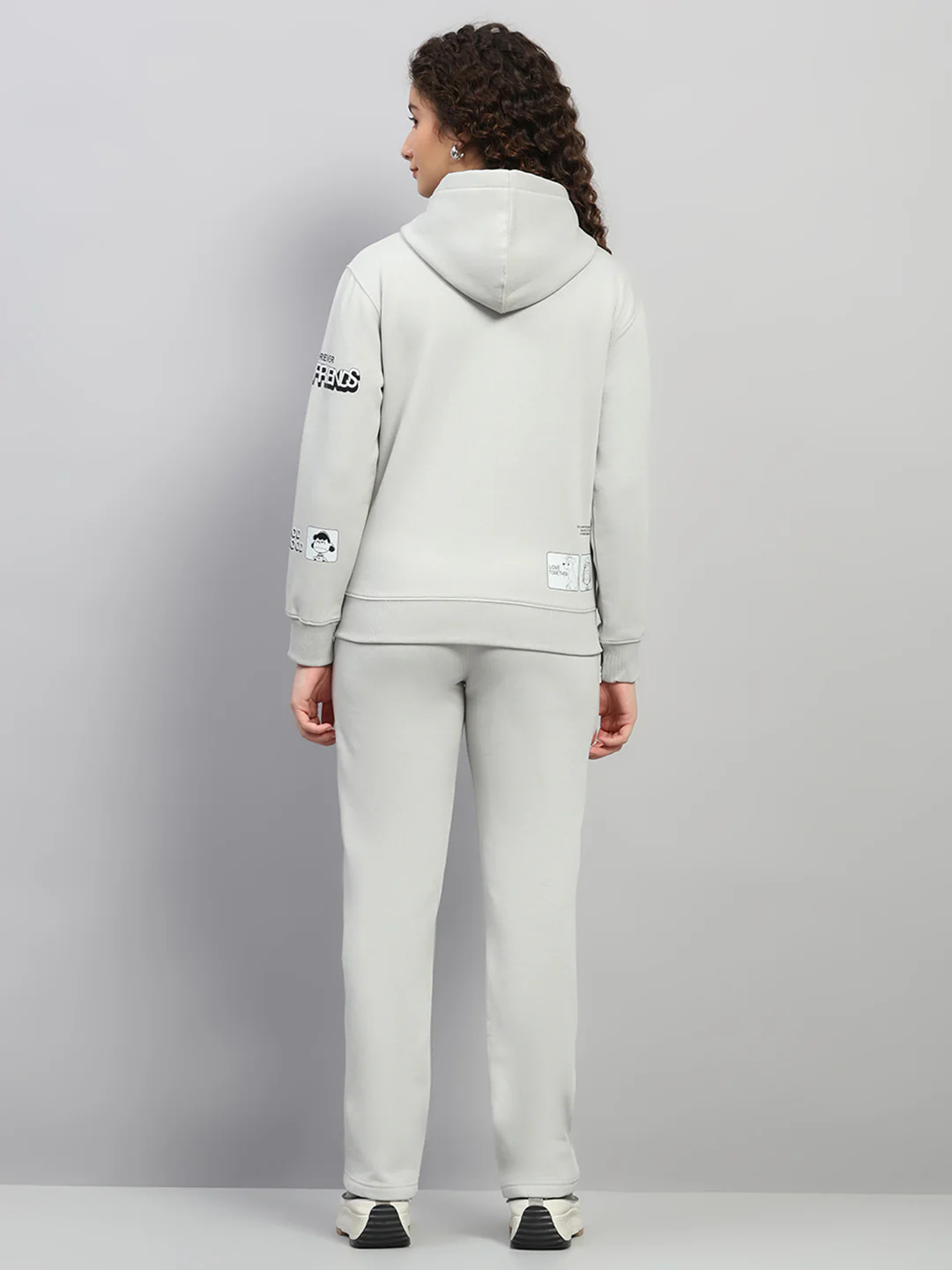 Women Grey Printed Hooded Full Sleeve Winter Tracksuit - Image 5