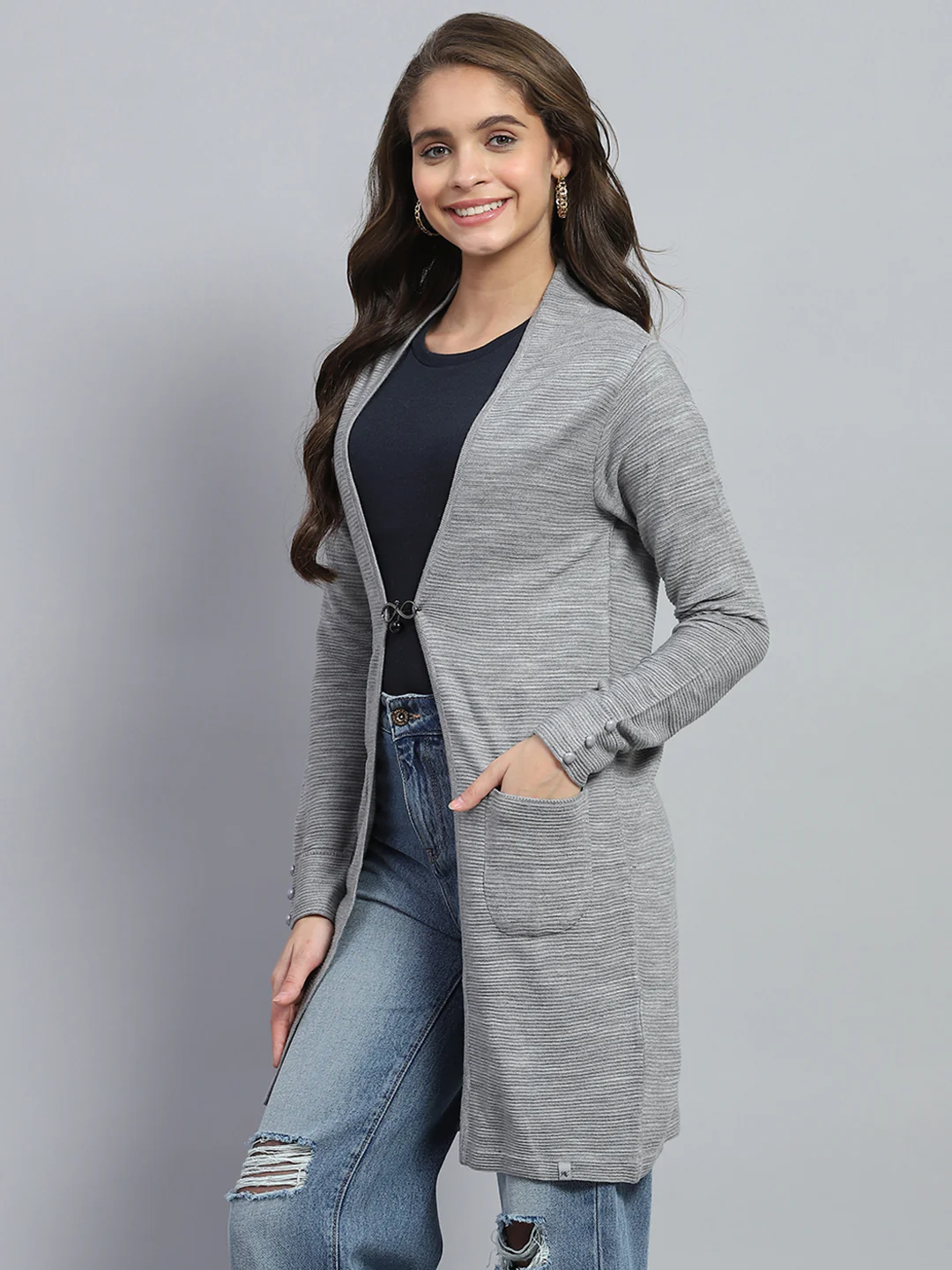 Women Grey Self Design Round Neck Full Sleeve Cardigan - Image 3
